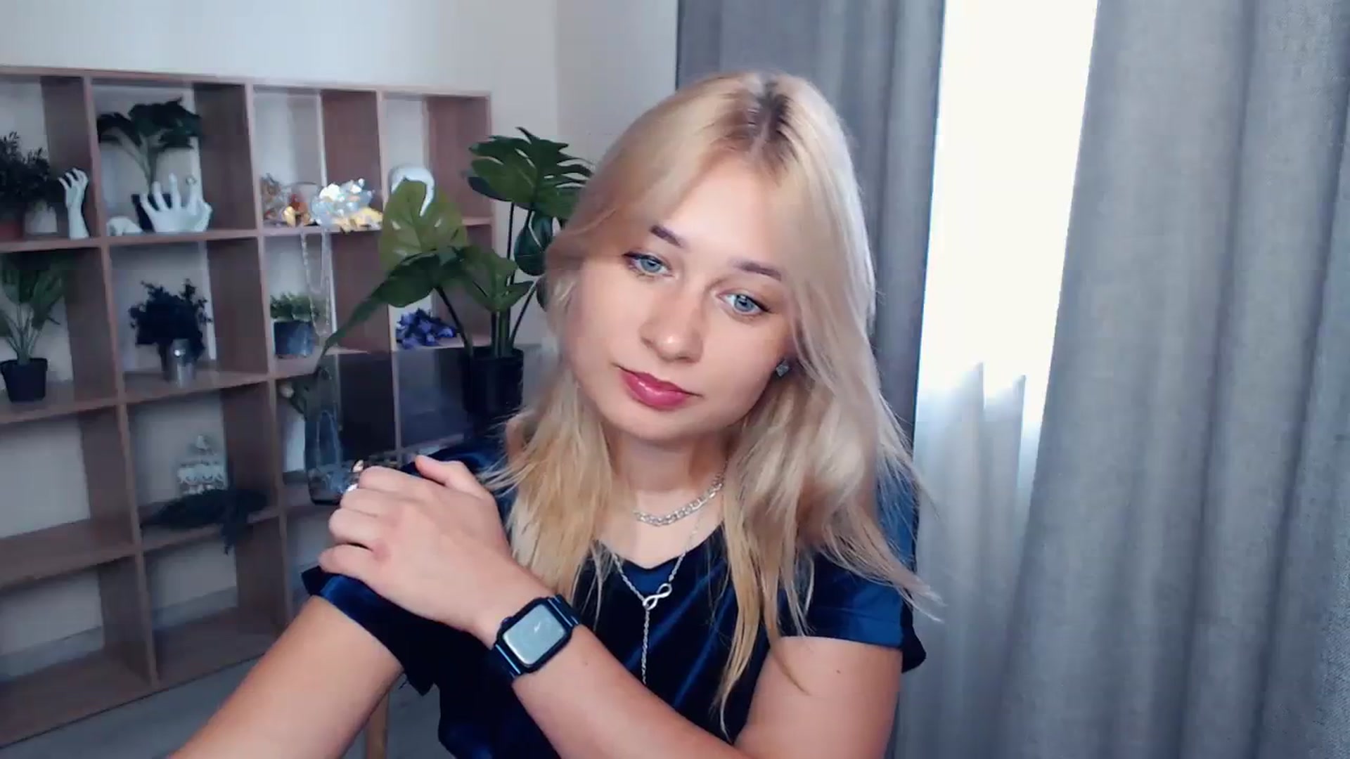 Gallery image thumbnail from Kukla_kolduna's myfreecams stream on, 07/31/2023, 13:30 image 19 of 20