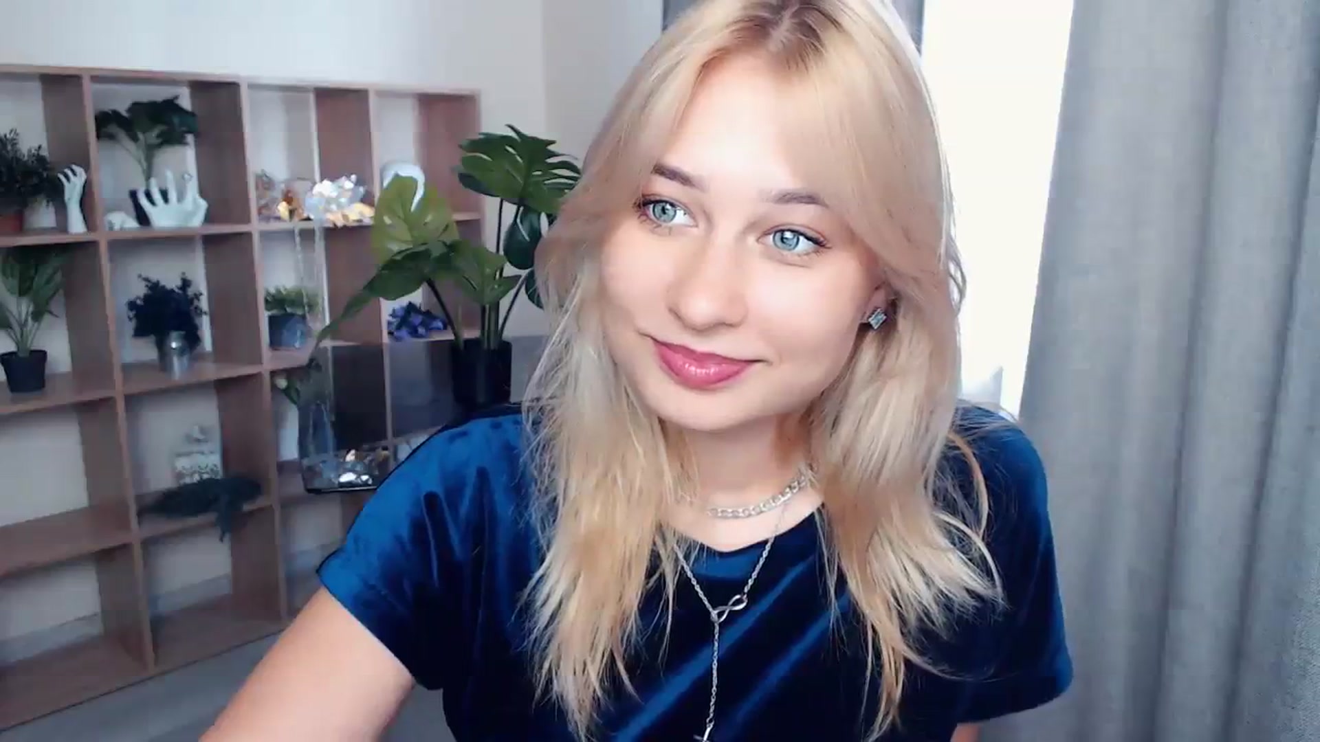 Gallery image thumbnail from Kukla_kolduna's myfreecams stream on, 07/31/2023, 13:30 image 14 of 20