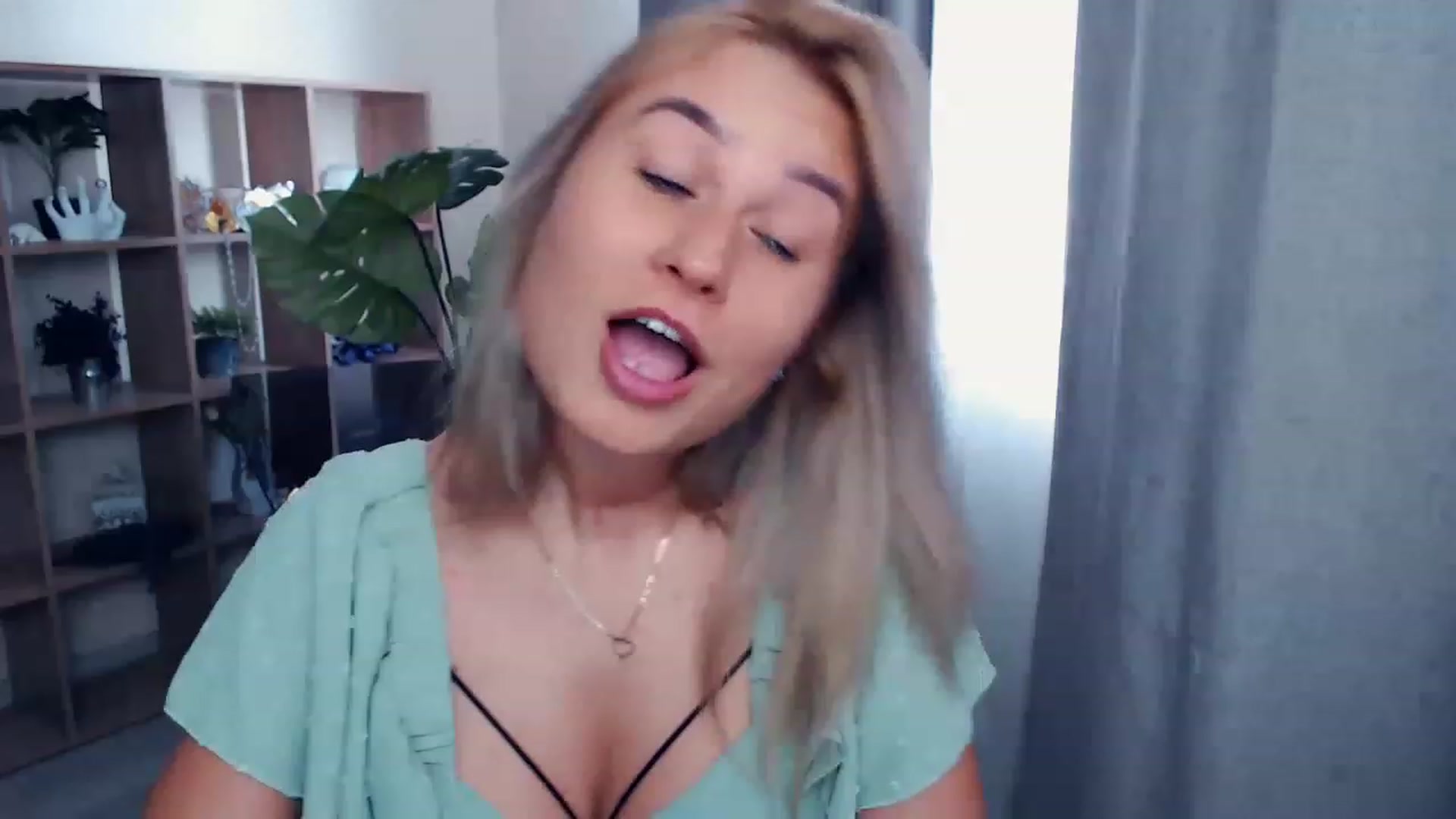 Gallery image thumbnail from Kukla_kolduna's myfreecams stream on, 08/12/2023, 13:49 image 10 of 20