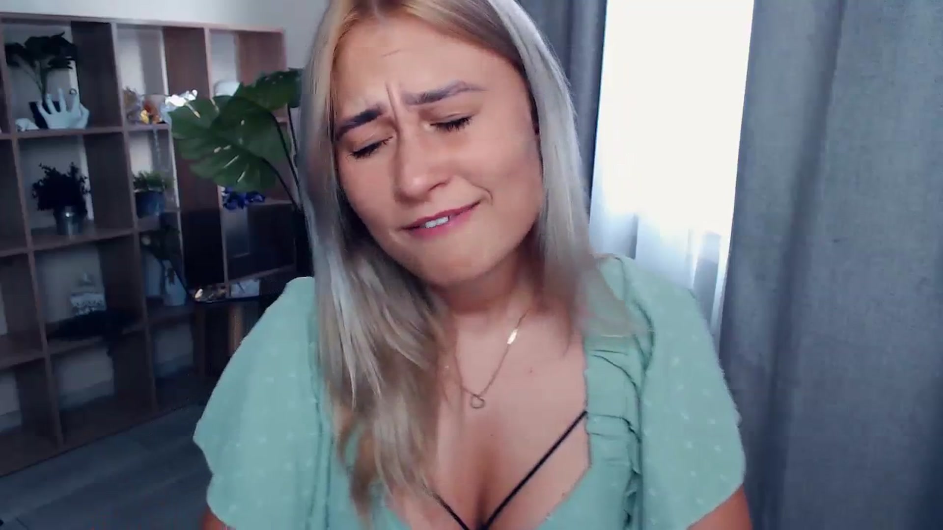 Gallery image thumbnail from Kukla_kolduna's myfreecams stream on, 08/12/2023, 16:36 image 11 of 20