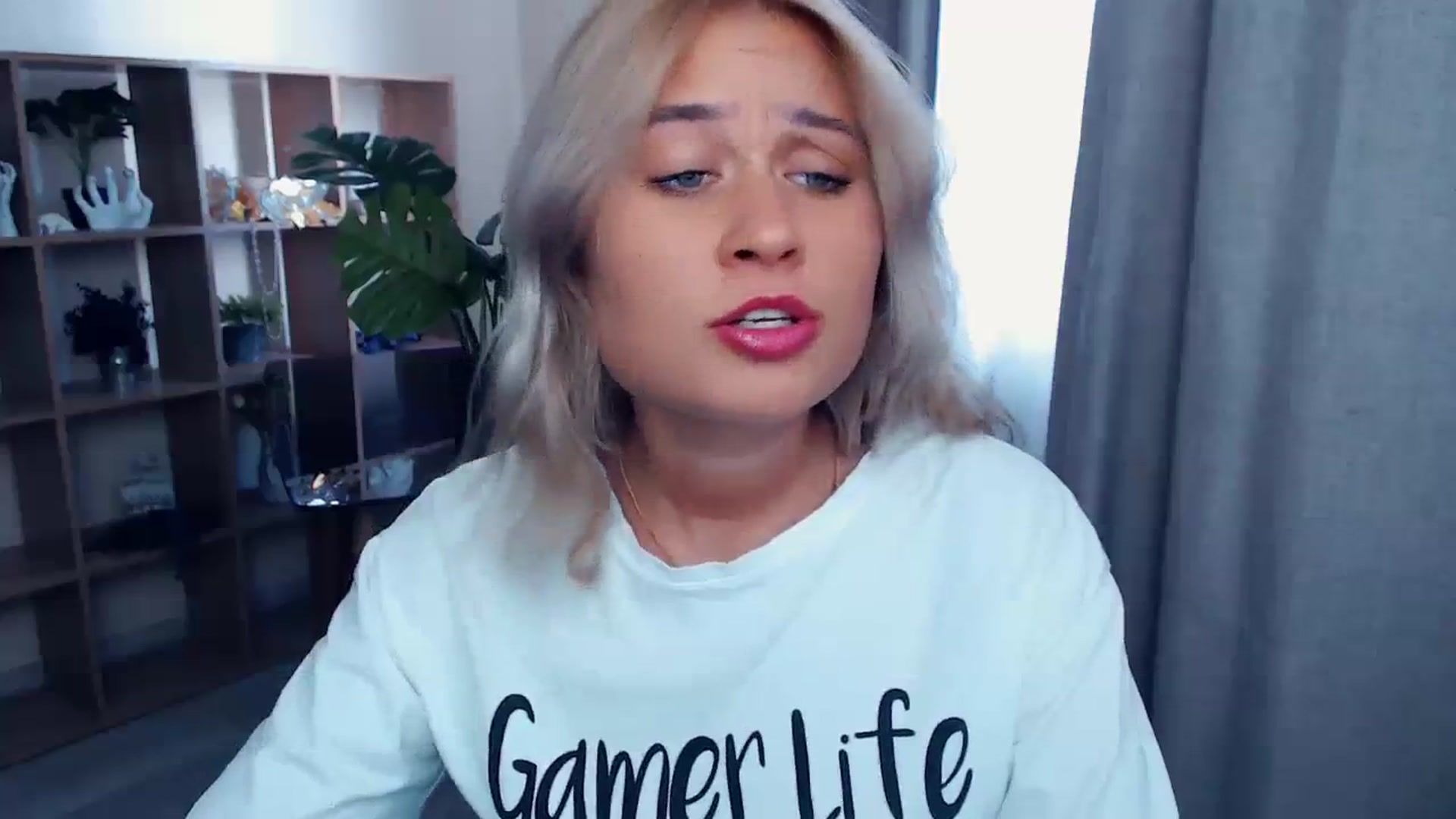 Gallery image thumbnail from Kukla_kolduna's myfreecams stream on, 08/13/2023, 13:07 image 18 of 20