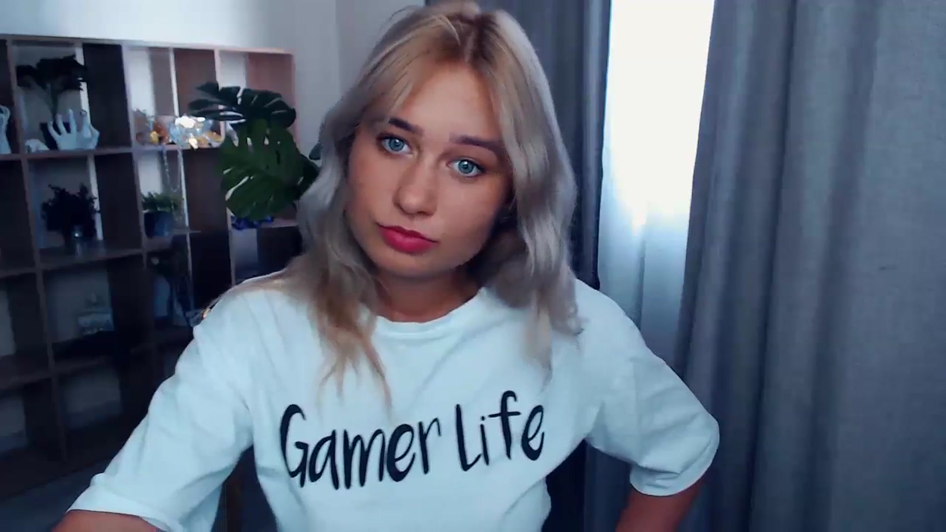 Gallery image thumbnail from Kukla_kolduna's myfreecams stream on, 08/13/2023, 14:26 image 19 of 20