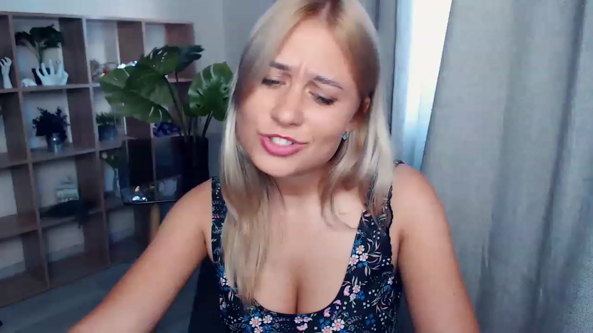 Gallery image thumbnail from Kukla_kolduna's myfreecams stream on, 08/14/2023, 16:28 image 20 of 20