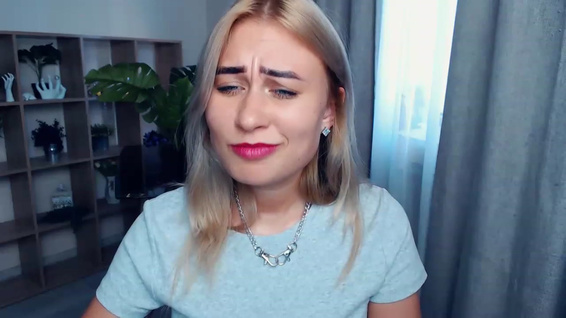 Gallery image thumbnail from Kukla_kolduna's myfreecams stream on, 08/17/2023, 16:51 image 16 of 20