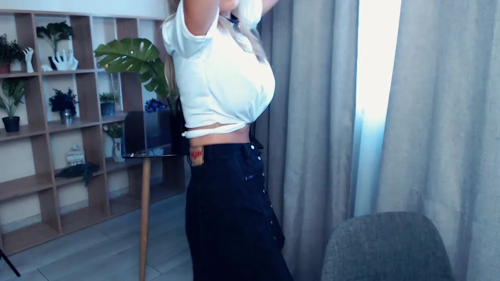 Gallery image thumbnail from Kukla_kolduna's myfreecams stream on, 08/18/2023, 13:59 image 20 of 20