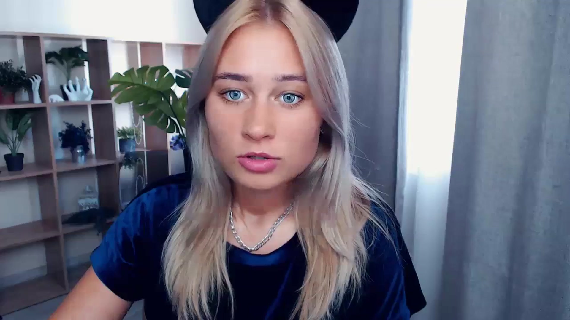 Gallery image thumbnail from Kukla_kolduna's myfreecams stream on, 08/19/2023, 13:59 image 12 of 20