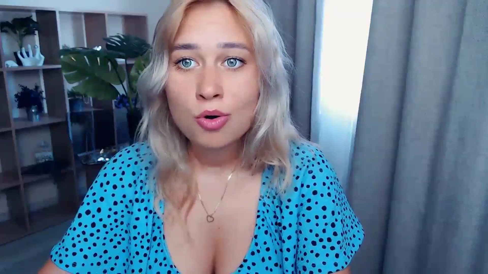 Gallery image thumbnail from Kukla_kolduna's myfreecams stream on, 08/31/2023, 10:01 image 18 of 20