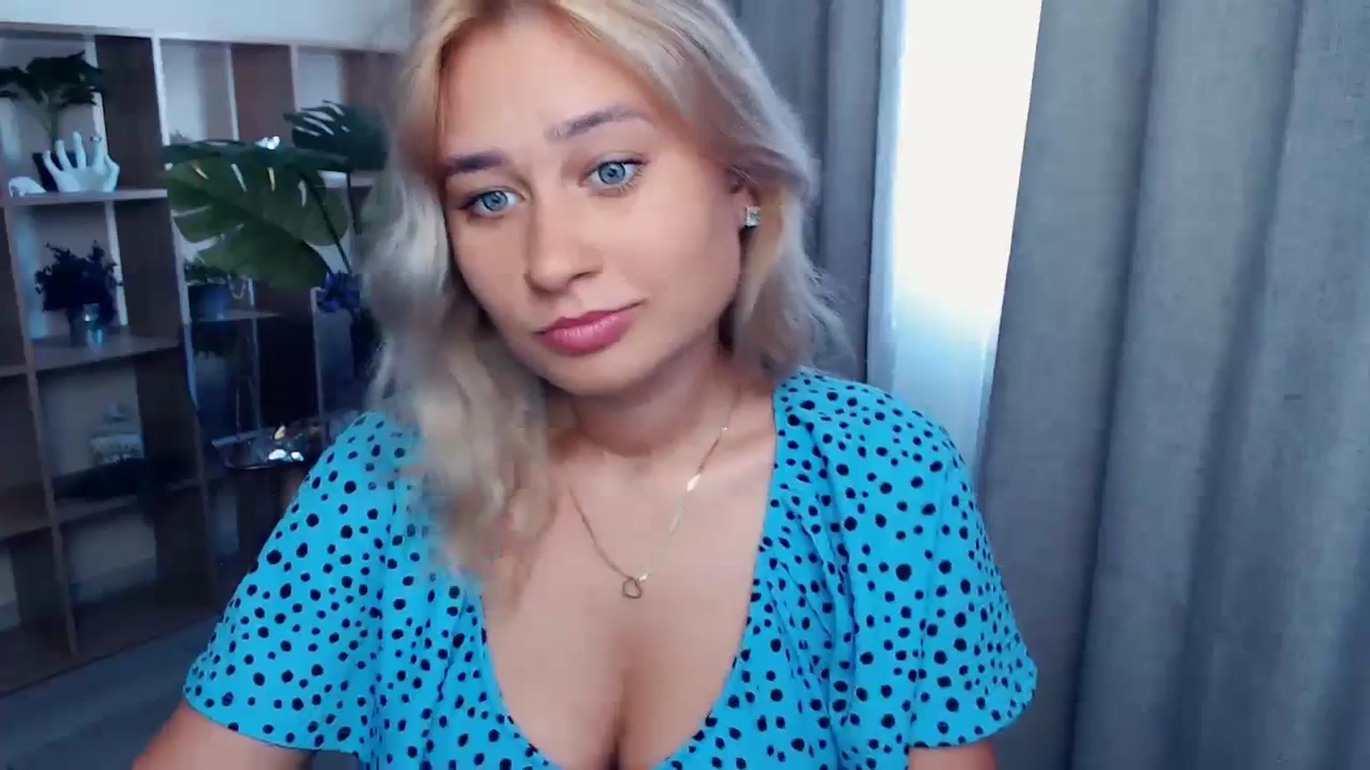 Gallery image thumbnail from Kukla_kolduna's myfreecams stream on, 08/31/2023, 10:01 image 10 of 20
