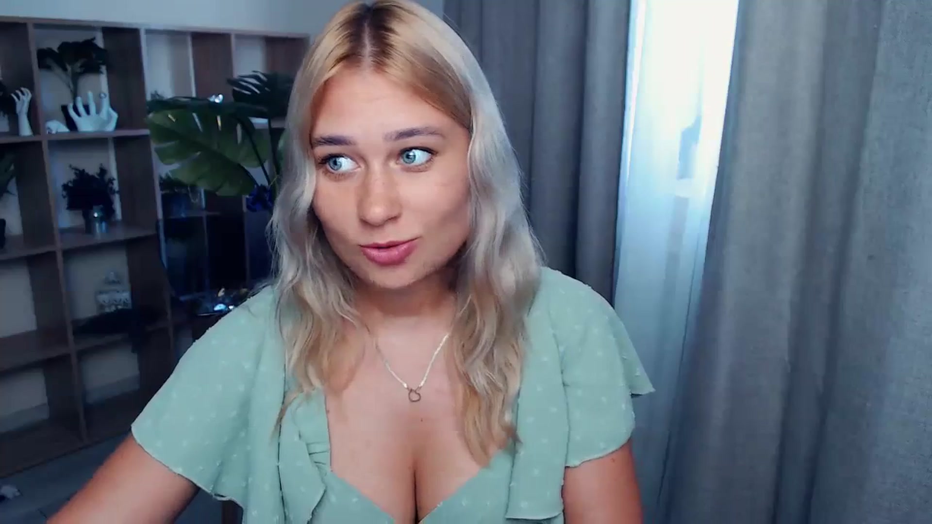 Gallery image thumbnail from Kukla_kolduna's myfreecams stream on, 08/31/2023, 15:50 image 7 of 20