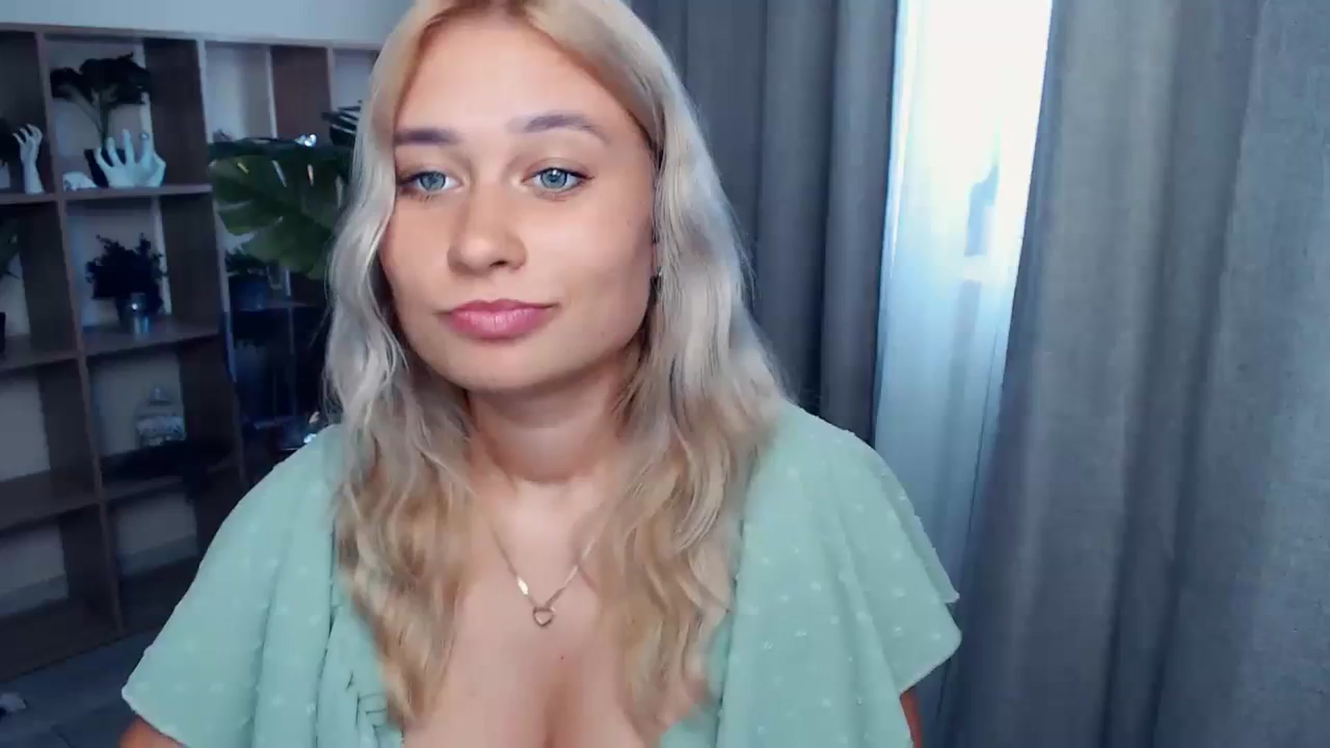 Gallery image thumbnail from Kukla_kolduna's myfreecams stream on, 08/31/2023, 15:50 image 1 of 20
