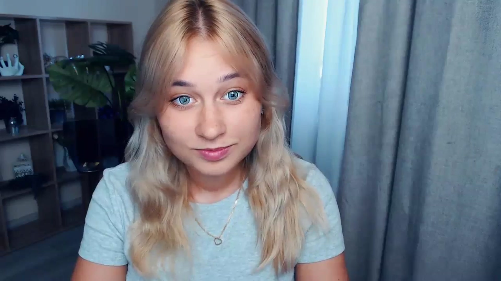 Gallery image thumbnail from Kukla_kolduna's myfreecams stream on, 09/01/2023, 15:34 image 13 of 20
