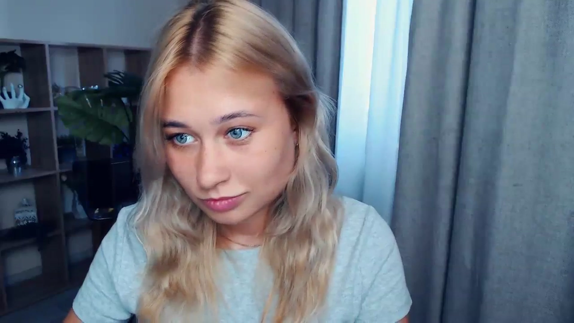 Gallery image thumbnail from Kukla_kolduna's myfreecams stream on, 09/01/2023, 15:34 image 7 of 20