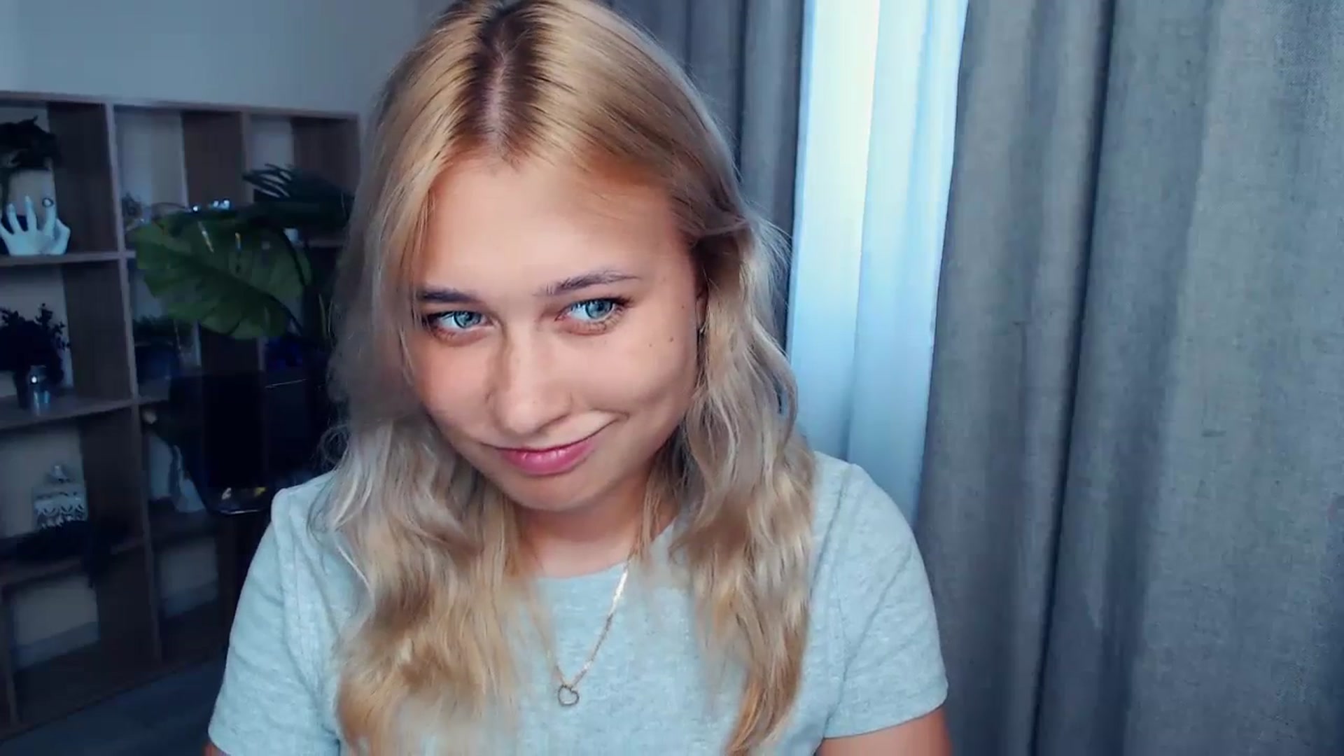 Gallery image thumbnail from Kukla_kolduna's myfreecams stream on, 09/01/2023, 15:34 image 8 of 20