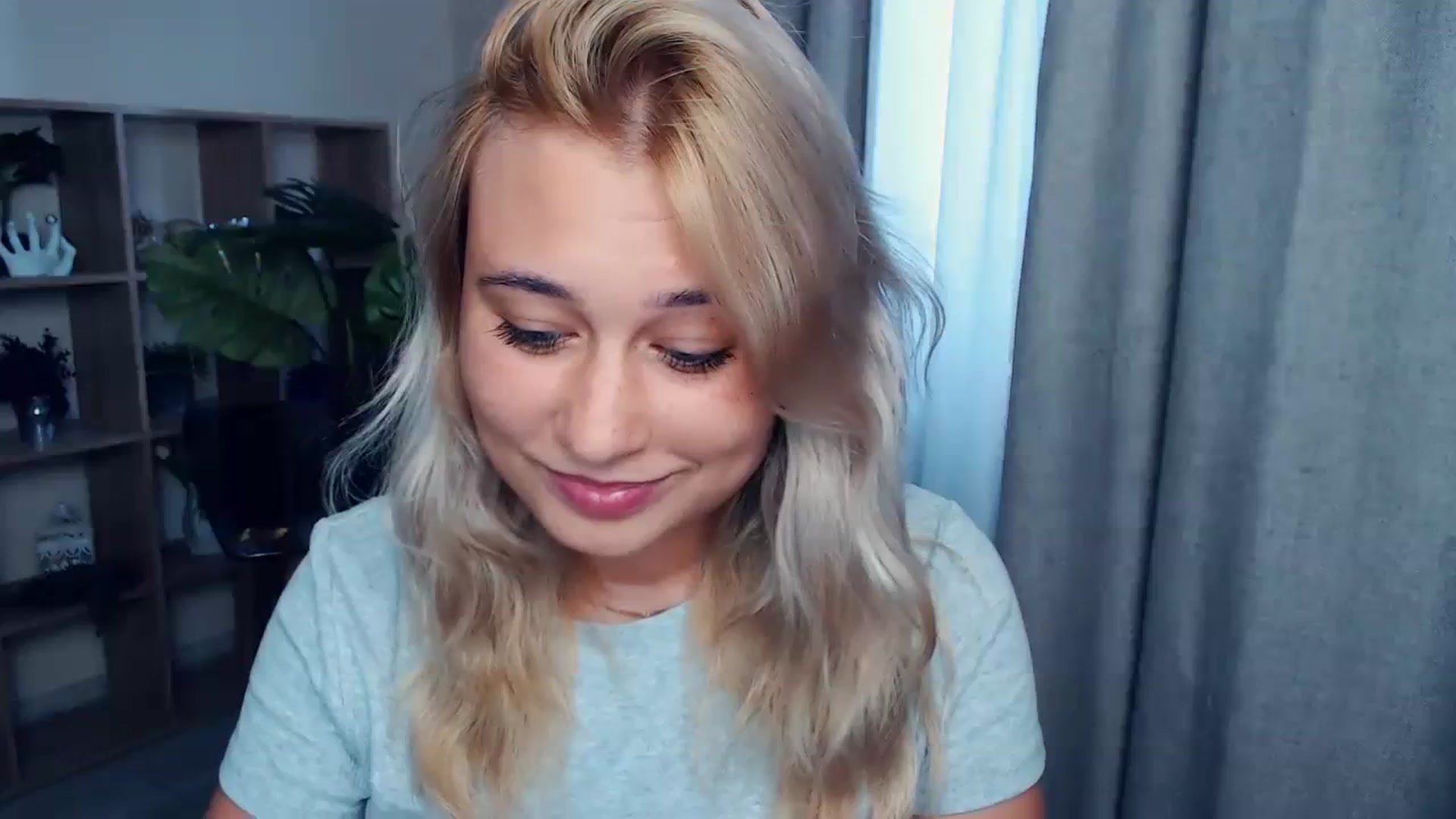 Gallery image thumbnail from Kukla_kolduna's myfreecams stream on, 09/01/2023, 15:34 image 1 of 20