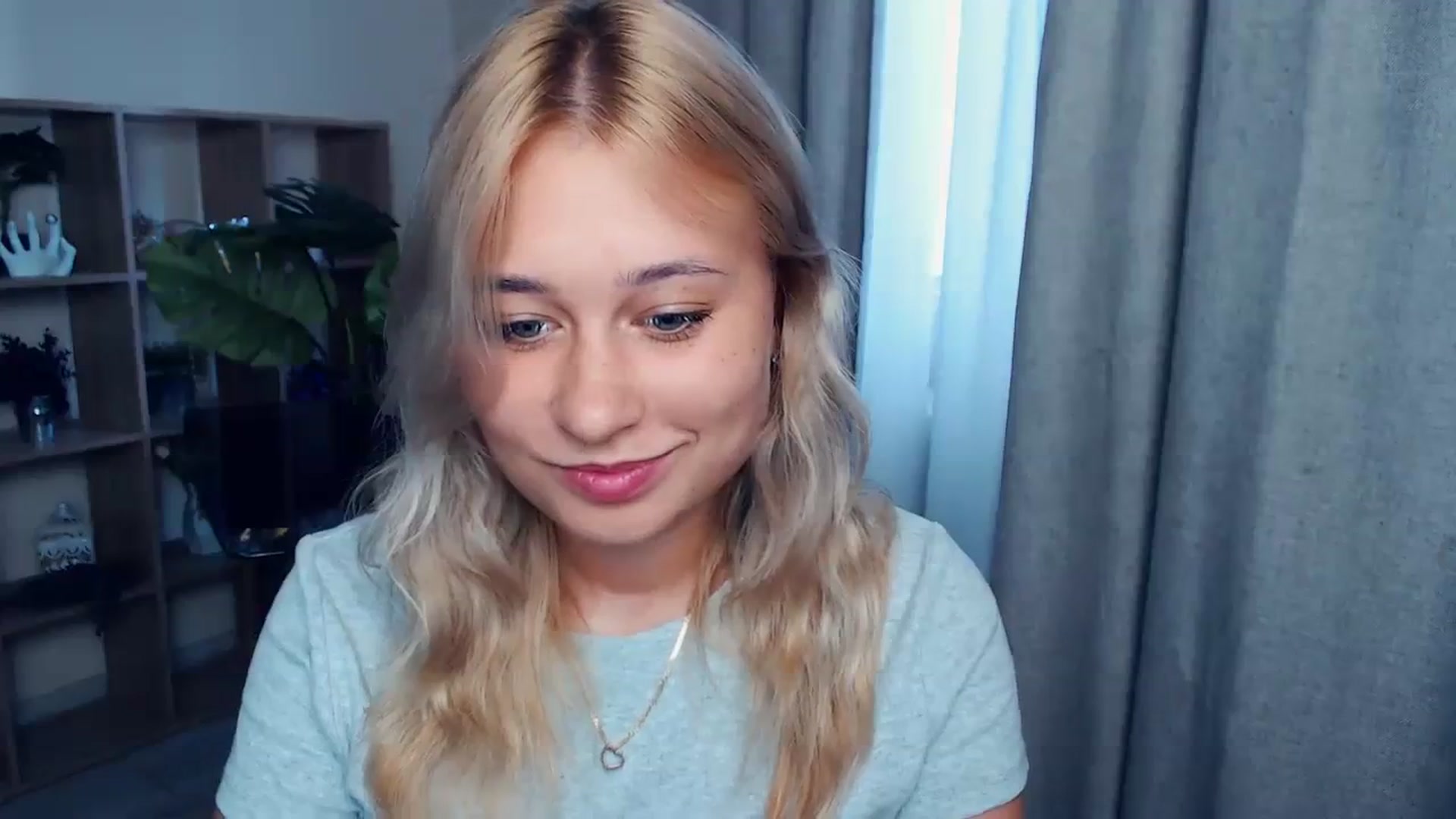 Gallery image thumbnail from Kukla_kolduna's myfreecams stream on, 09/01/2023, 15:34 image 9 of 20