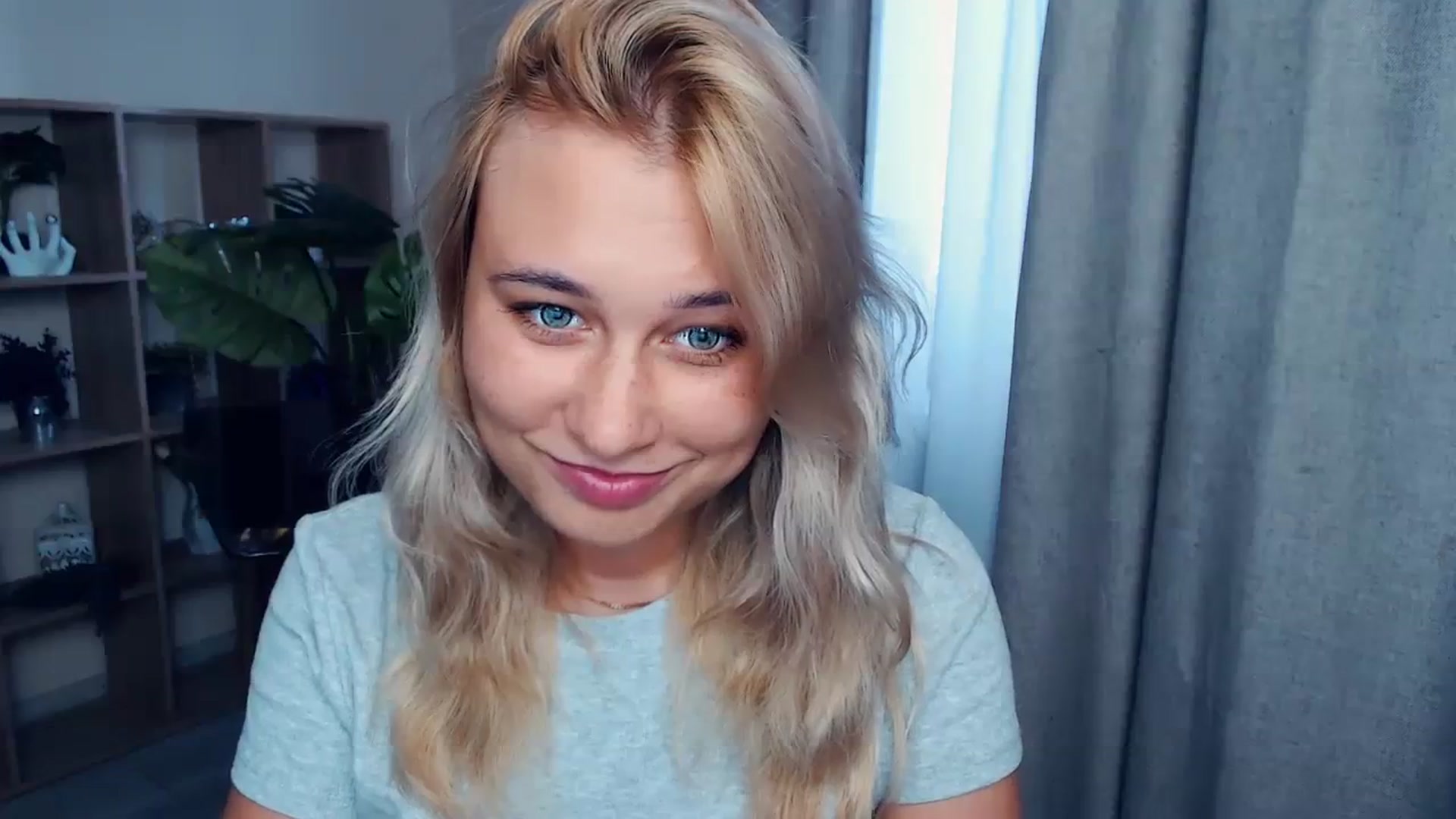 Gallery image thumbnail from Kukla_kolduna's myfreecams stream on, 09/01/2023, 15:34 image 3 of 20