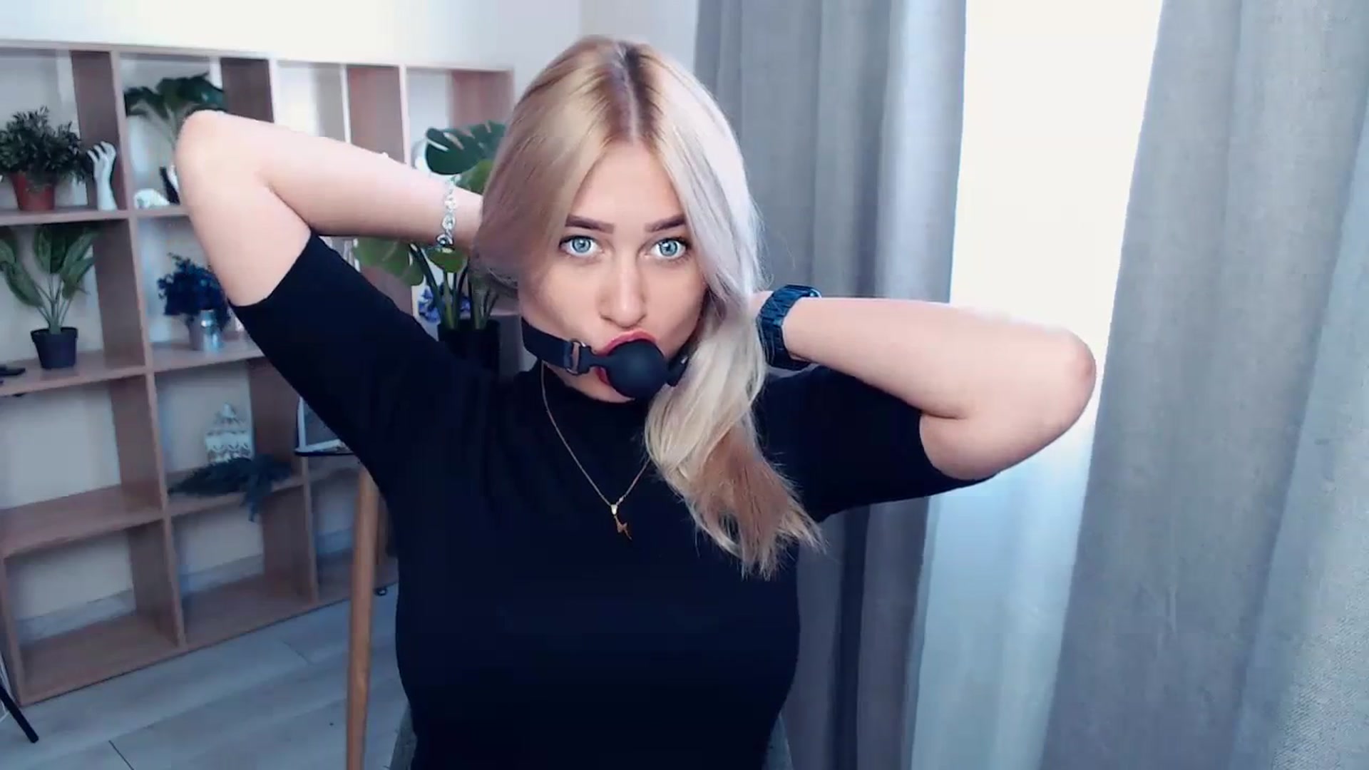 Gallery image thumbnail from Kukla_kolduna's myfreecams stream on, 09/03/2023, 12:40 image 13 of 20