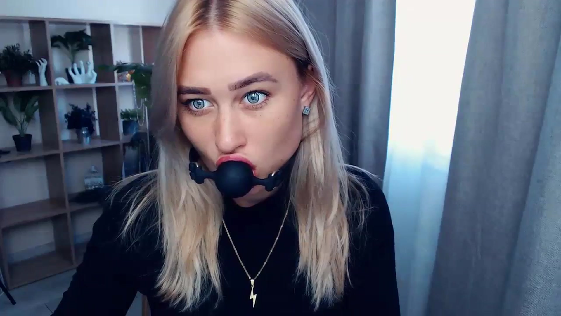 Gallery image thumbnail from Kukla_kolduna's myfreecams stream on, 09/03/2023, 12:40 image 14 of 20