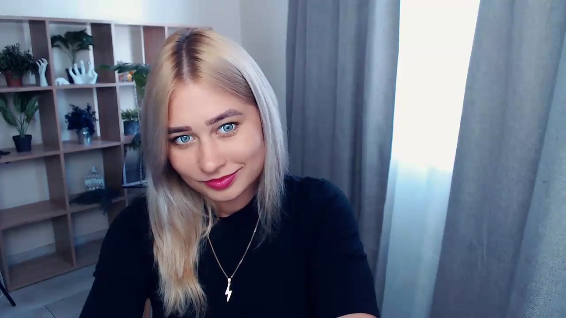 Gallery image thumbnail from Kukla_kolduna's myfreecams stream on, 09/03/2023, 12:40 image 8 of 20