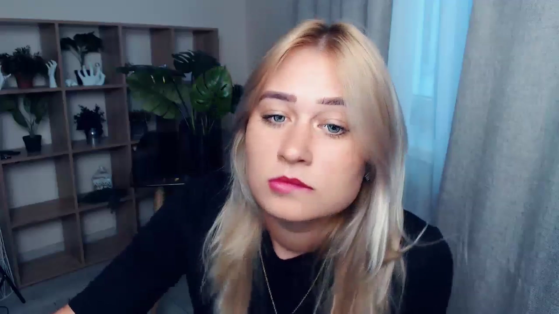 Gallery image thumbnail from Kukla_kolduna's myfreecams stream on, 09/03/2023, 16:00 image 14 of 20