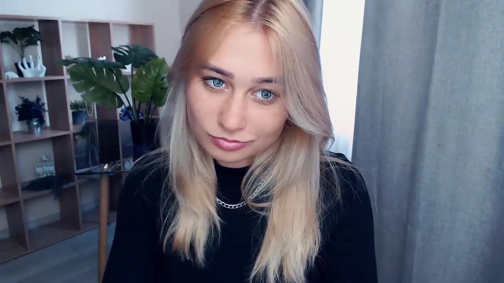 Gallery image thumbnail from Kukla_kolduna's myfreecams stream on, 09/04/2023, 14:13 image 8 of 20