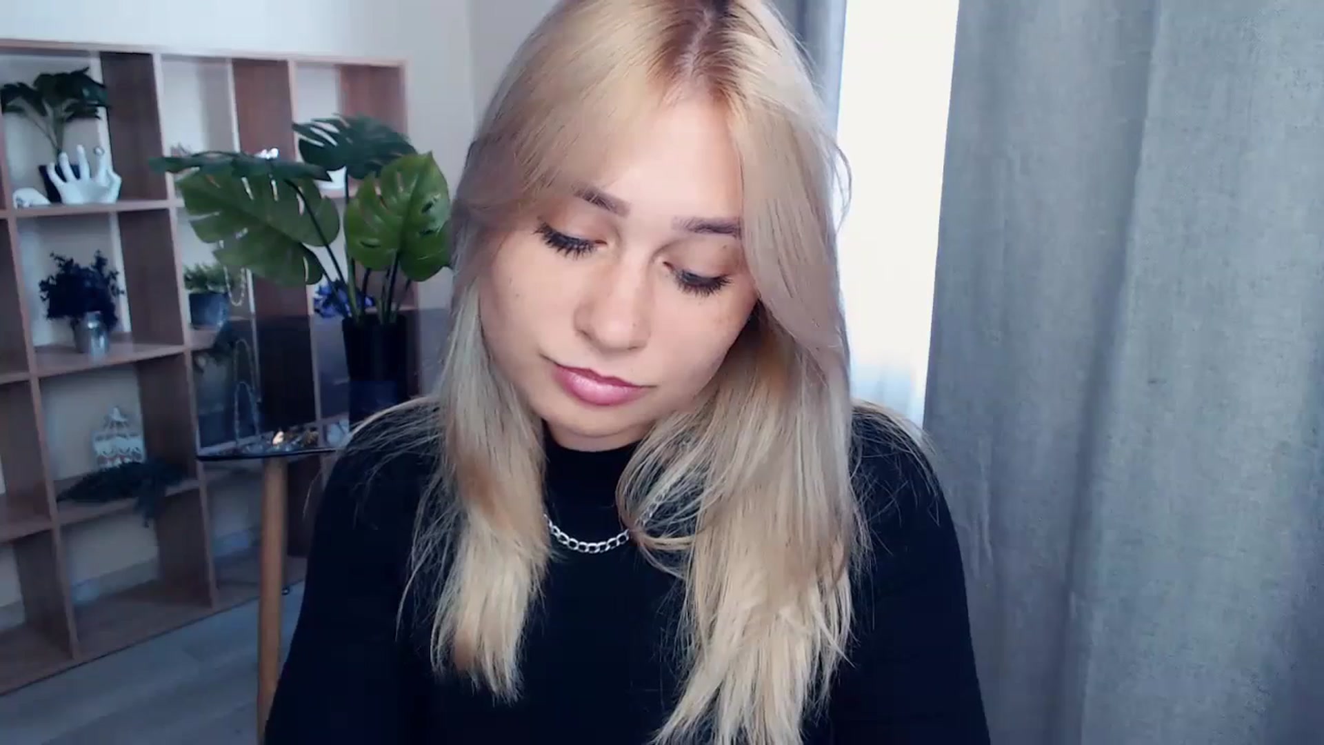 Gallery image thumbnail from Kukla_kolduna's myfreecams stream on, 09/04/2023, 14:13 image 6 of 20