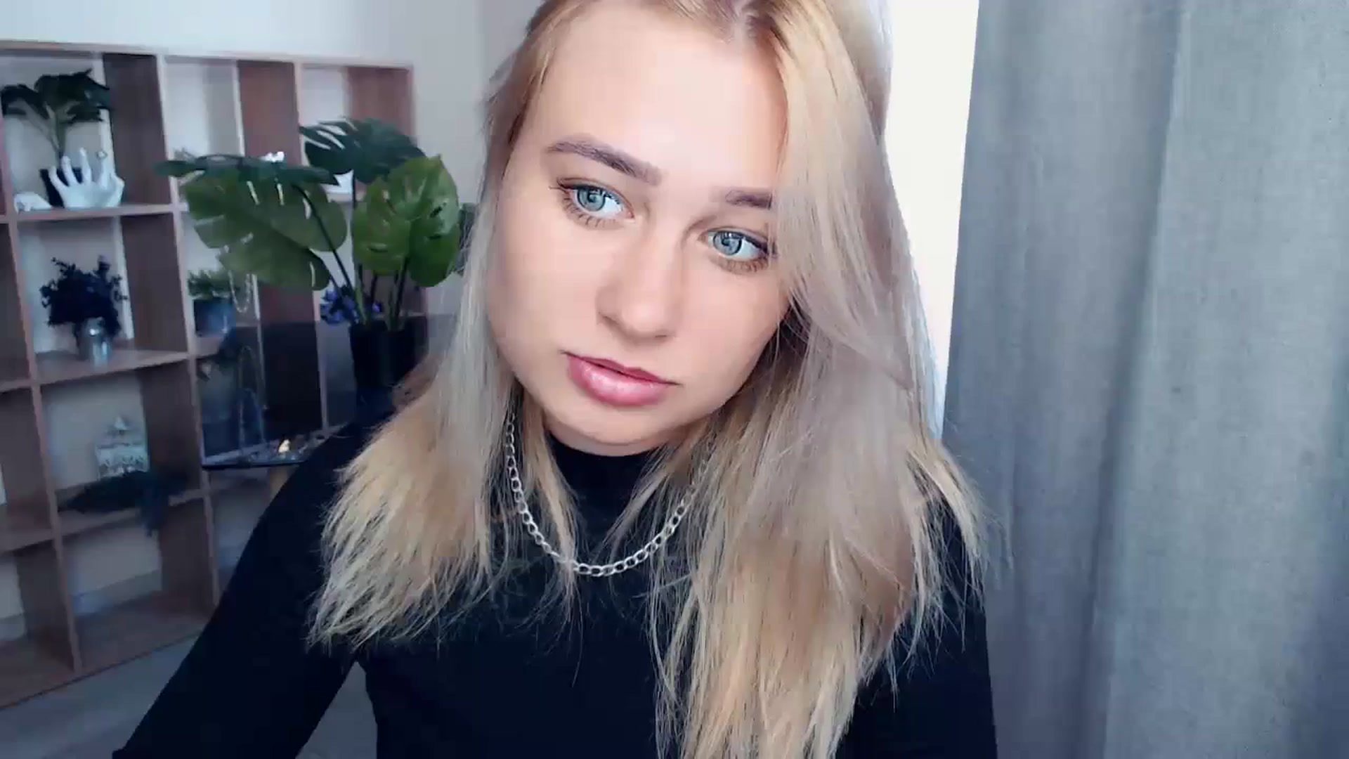 Gallery image thumbnail from Kukla_kolduna's myfreecams stream on, 09/04/2023, 14:13 image 4 of 20