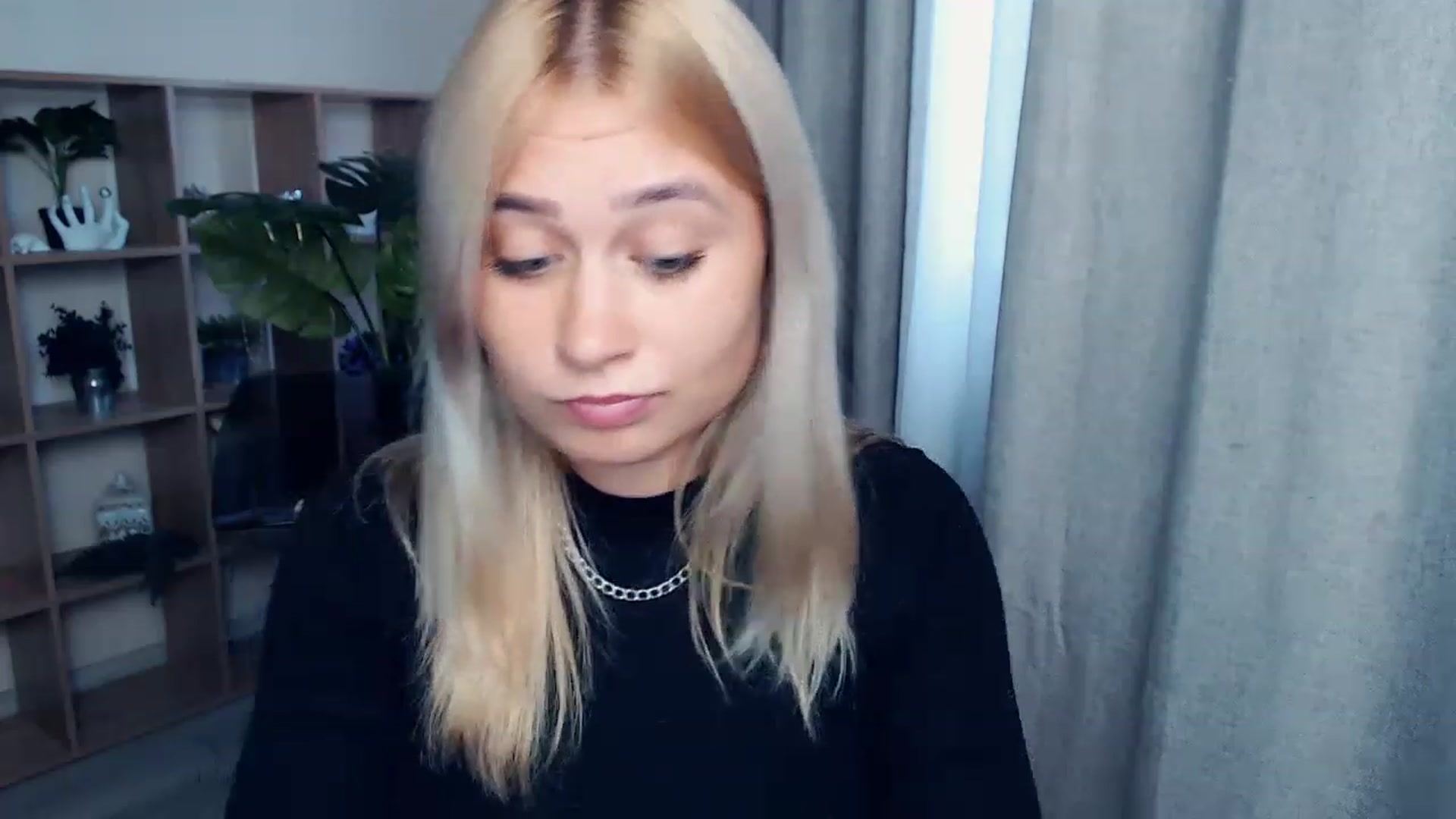 Gallery image thumbnail from Kukla_kolduna's myfreecams stream on, 09/04/2023, 16:08 image 17 of 20
