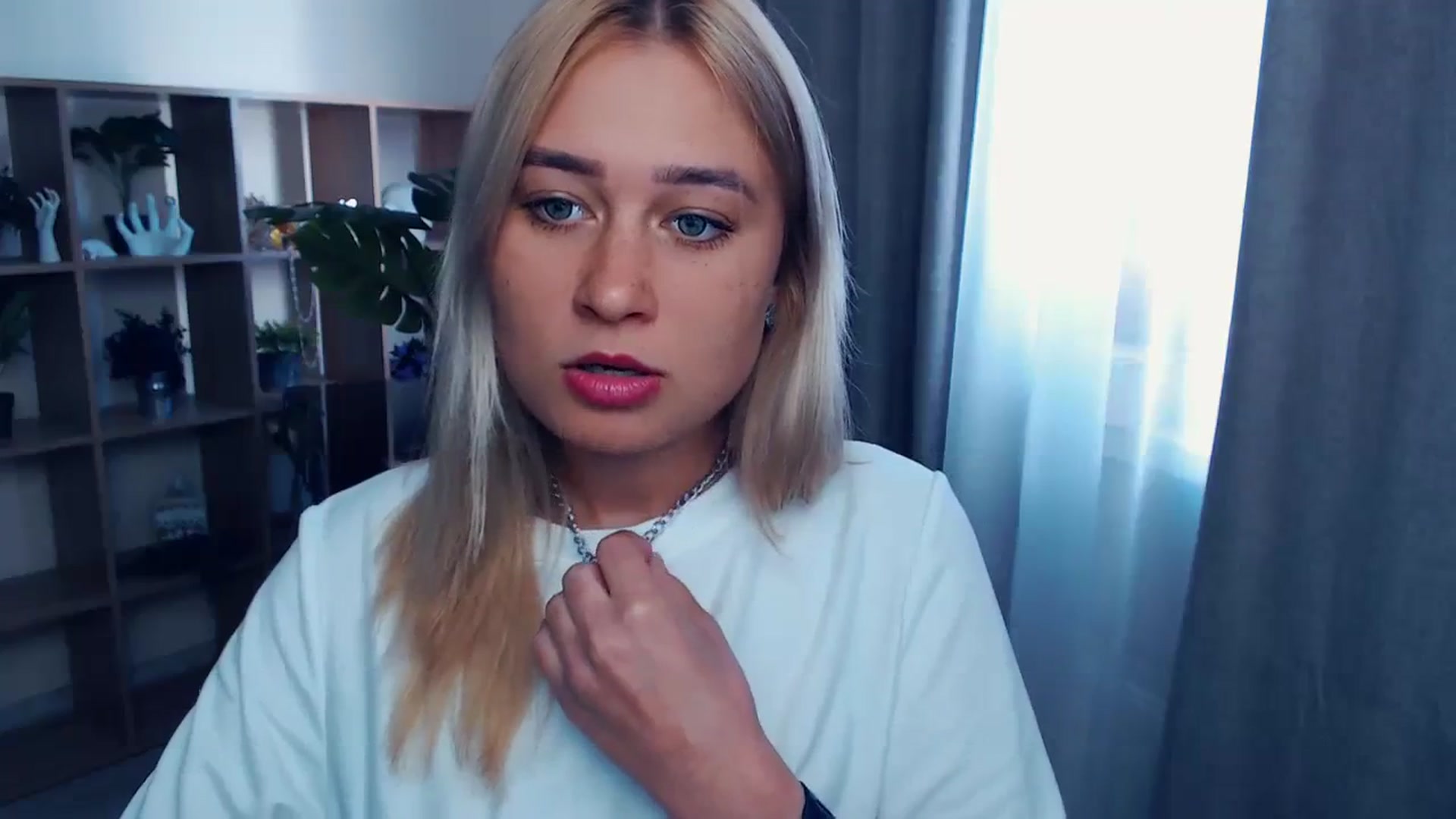 Gallery image thumbnail from Kukla_kolduna's myfreecams stream on, 09/09/2023, 13:30 image 4 of 20
