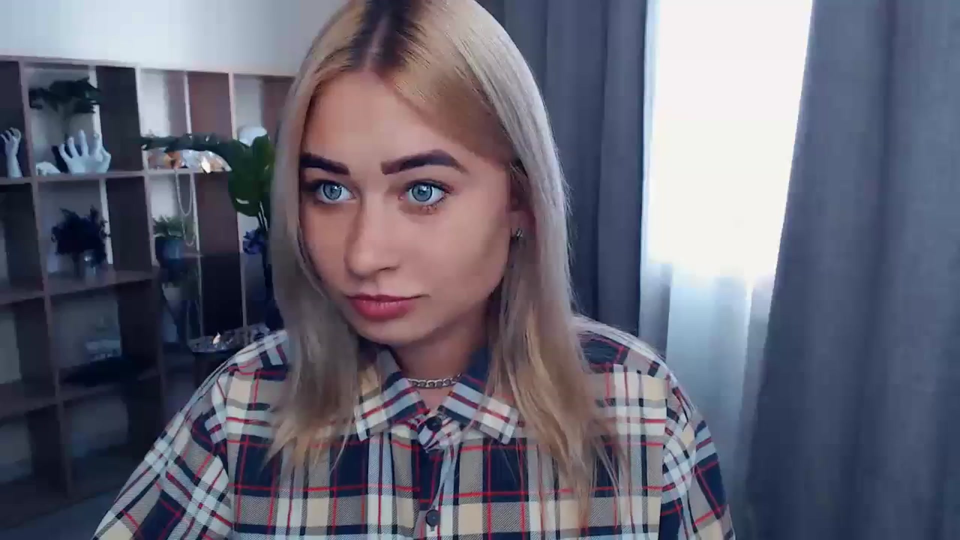 Gallery image thumbnail from Kukla_kolduna's myfreecams stream on, 09/11/2023, 13:47 image 1 of 20
