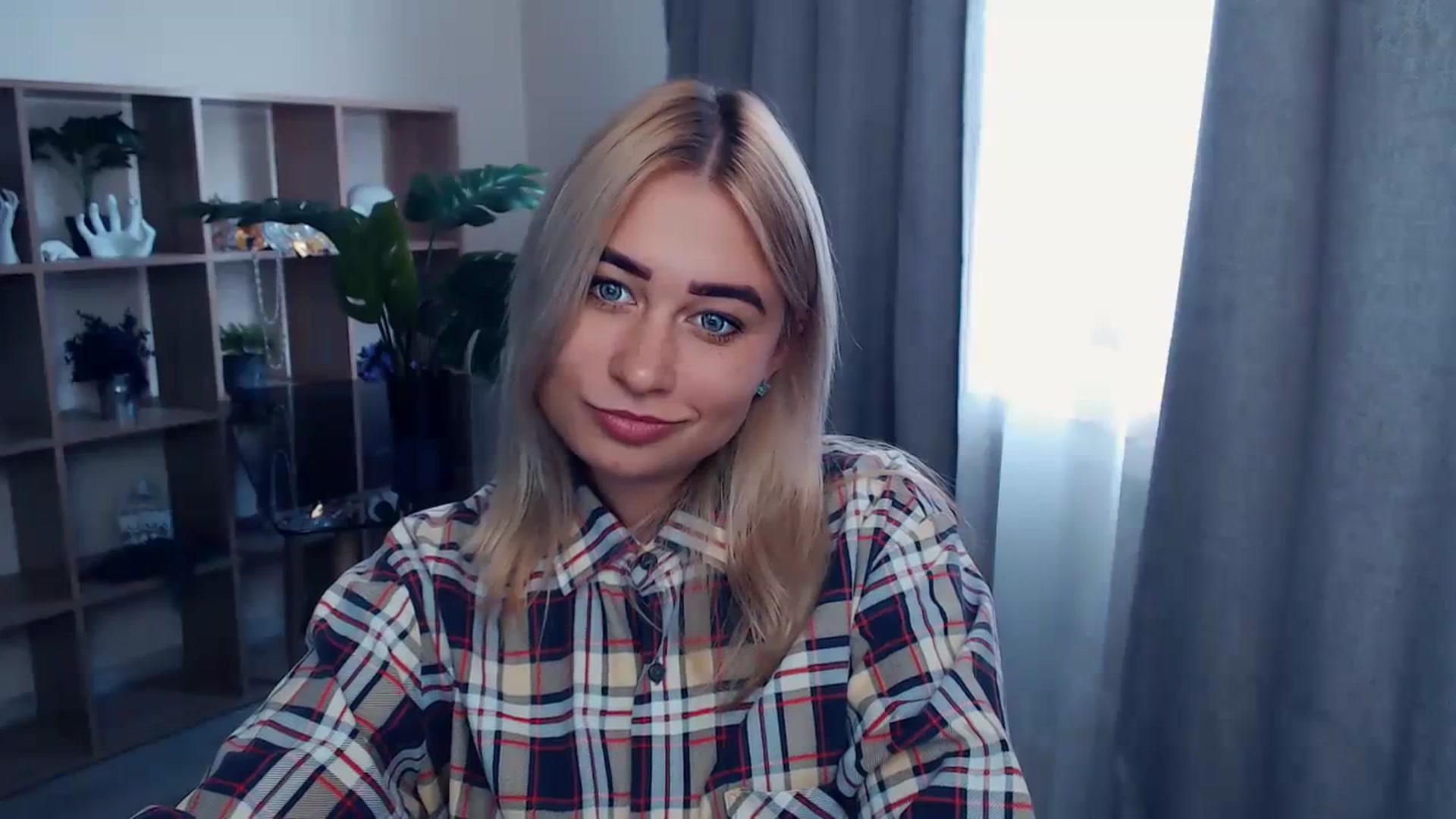 Gallery image thumbnail from Kukla_kolduna's myfreecams stream on, 09/11/2023, 13:47 image 10 of 20