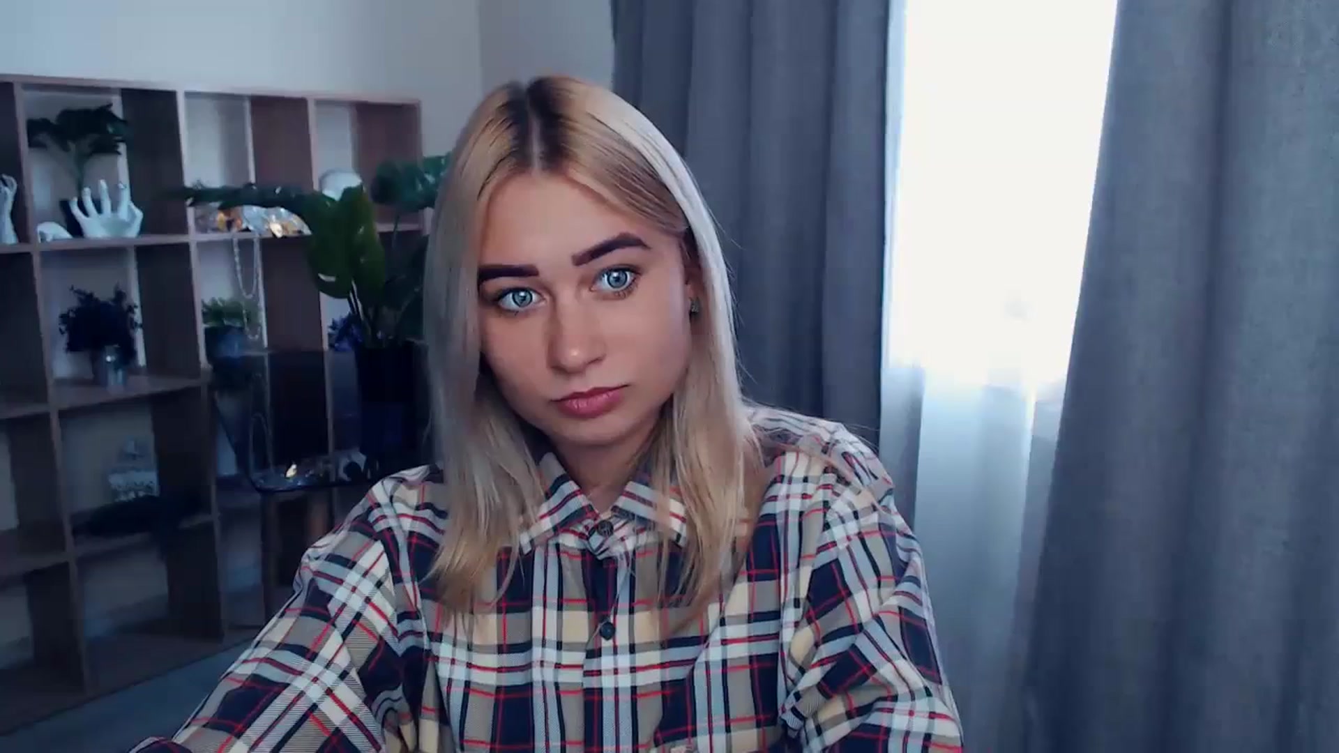 Gallery image thumbnail from Kukla_kolduna's myfreecams stream on, 09/11/2023, 13:47 image 12 of 20