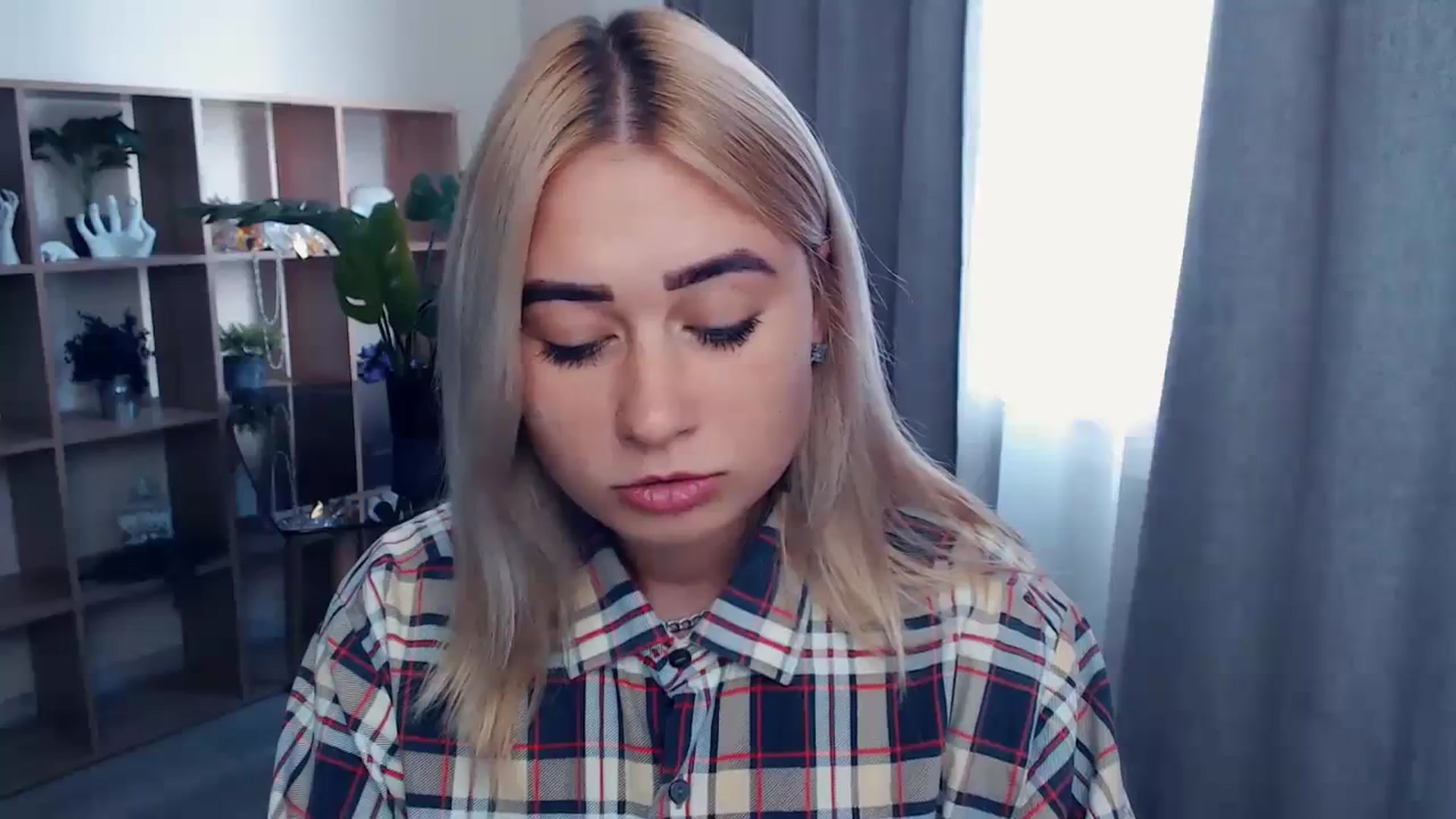 Gallery image thumbnail from Kukla_kolduna's myfreecams stream on, 09/11/2023, 13:47 image 18 of 20