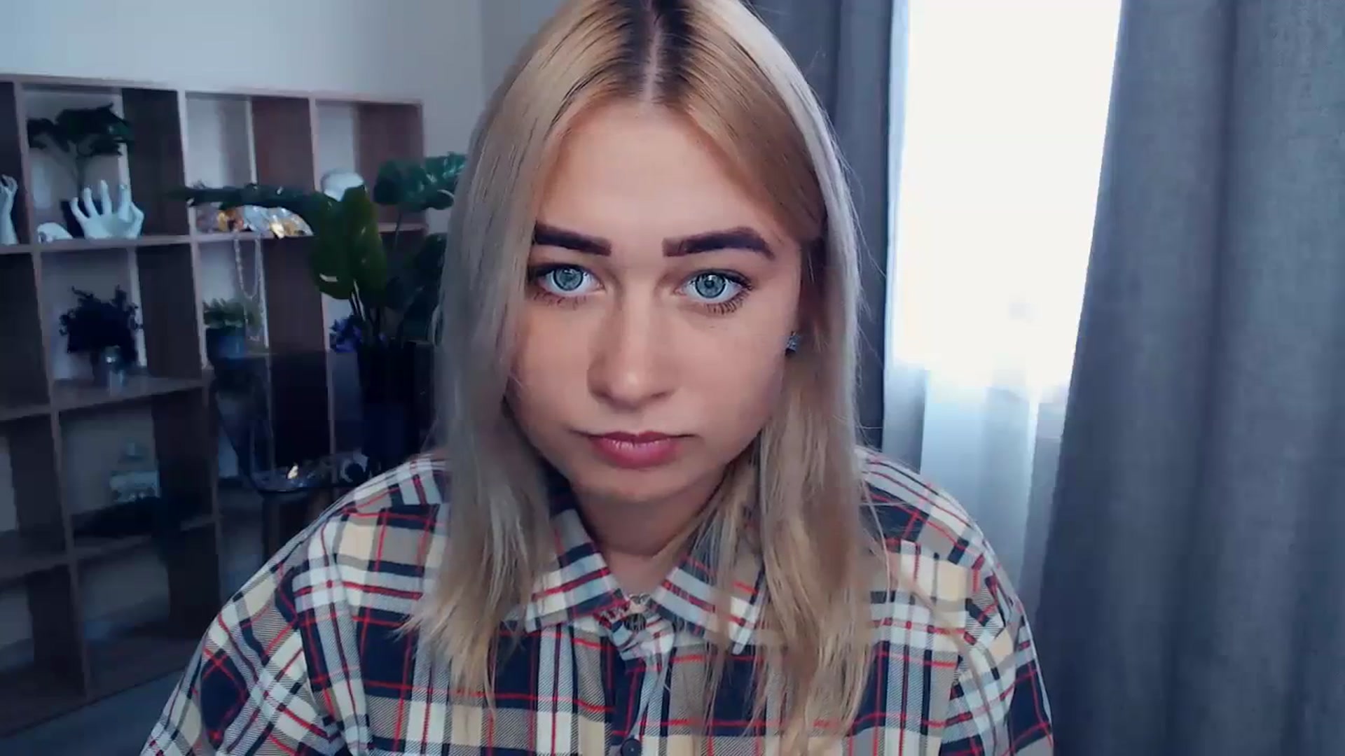 Gallery image thumbnail from Kukla_kolduna's myfreecams stream on, 09/11/2023, 13:47 image 13 of 20