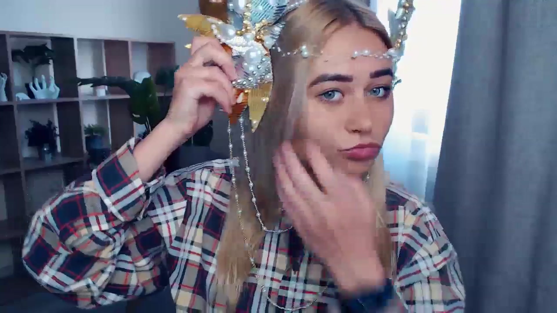 Gallery image thumbnail from Kukla_kolduna's myfreecams stream on, 09/11/2023, 15:20 image 4 of 20