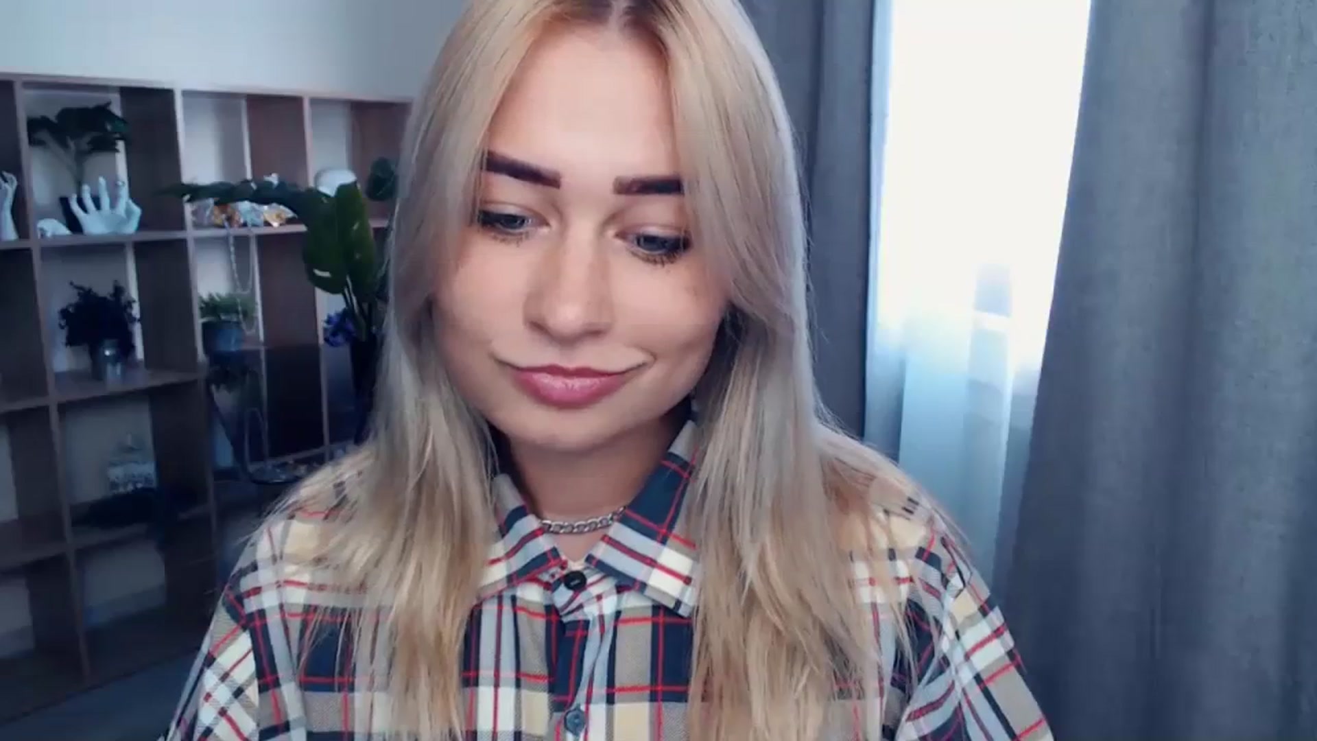 Gallery image thumbnail from Kukla_kolduna's myfreecams stream on, 09/11/2023, 15:20 image 8 of 20