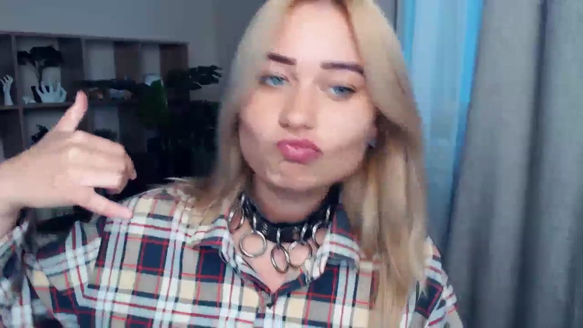 Gallery image thumbnail from Kukla_kolduna's myfreecams stream on, 09/11/2023, 16:28 image 12 of 20