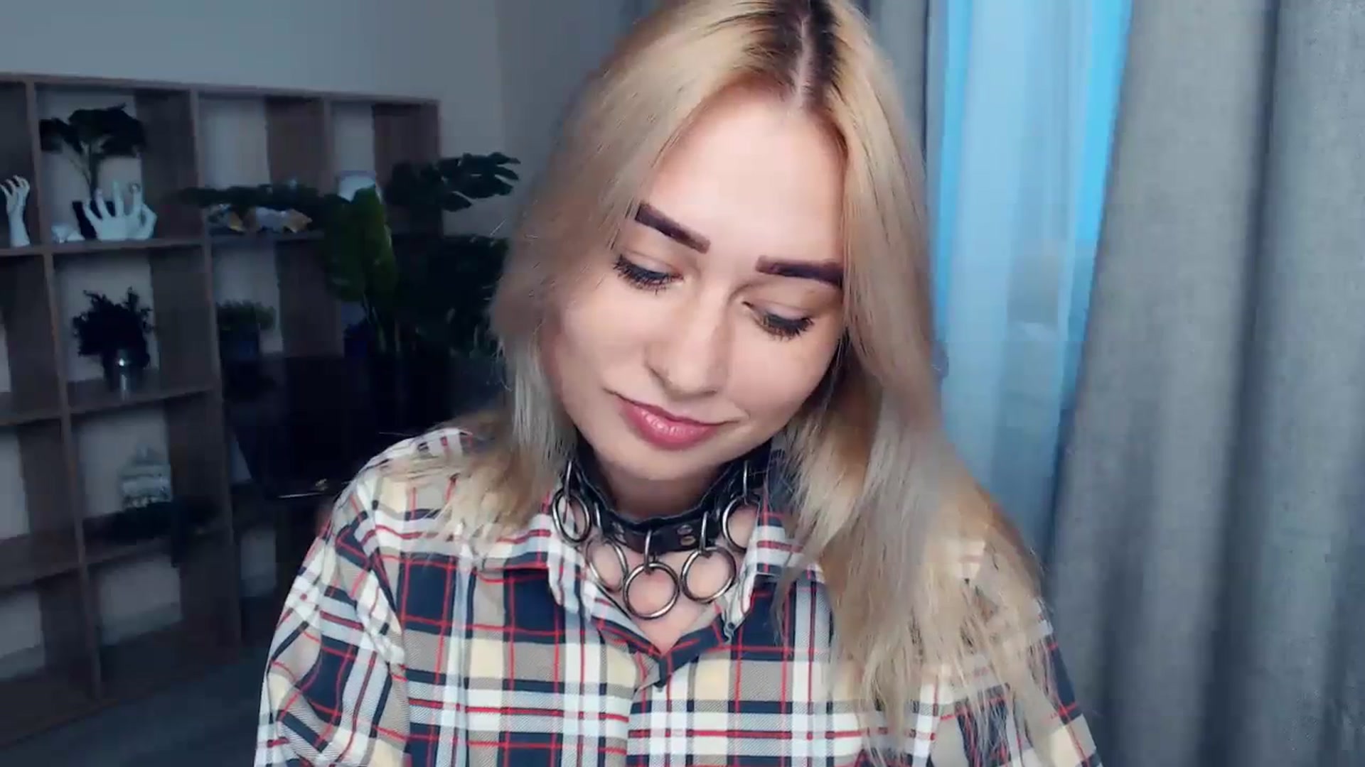 Gallery image thumbnail from Kukla_kolduna's myfreecams stream on, 09/11/2023, 16:28 image 8 of 20