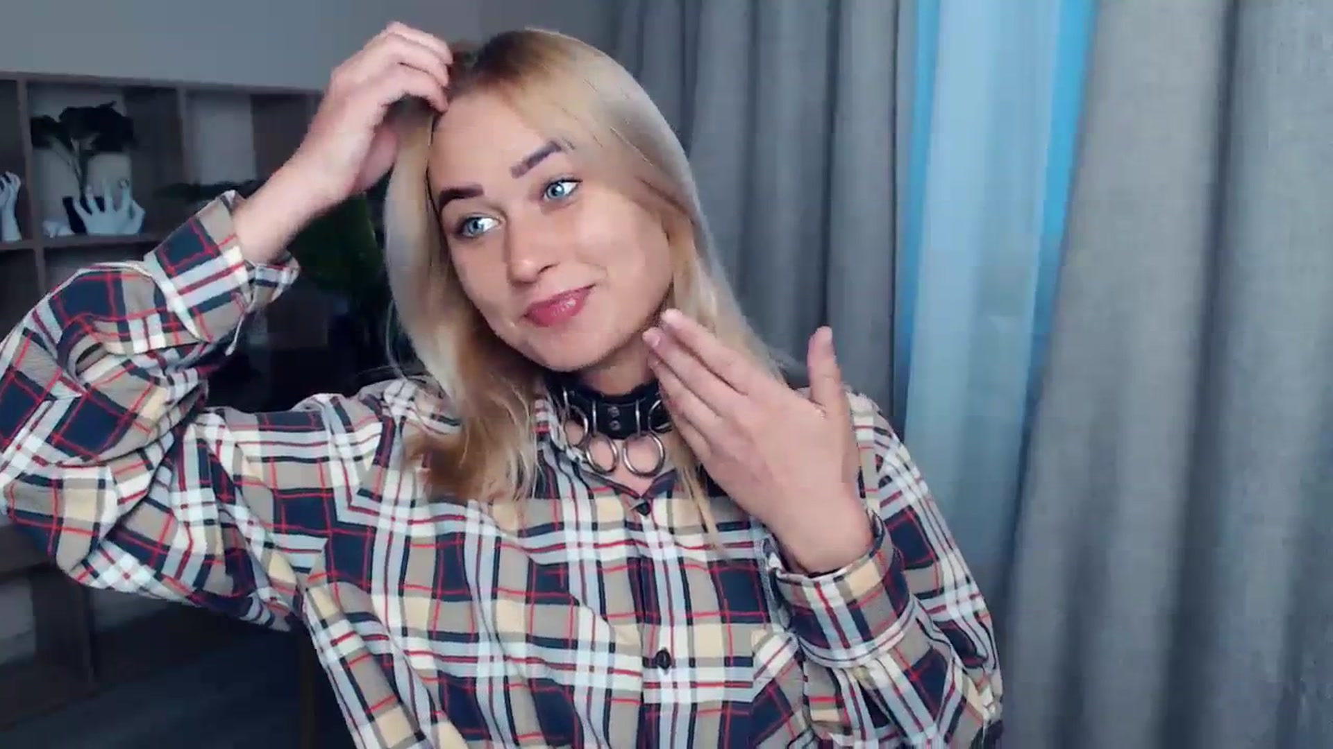 Gallery image thumbnail from Kukla_kolduna's myfreecams stream on, 09/11/2023, 16:28 image 14 of 20