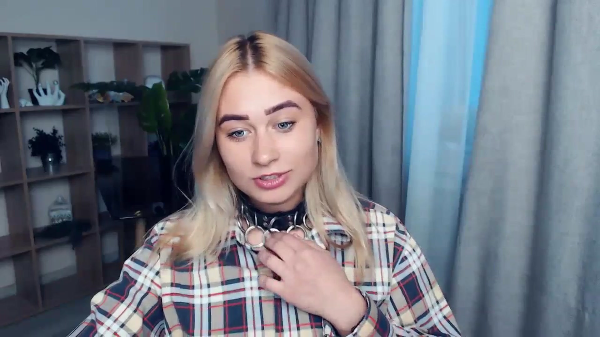 Gallery image thumbnail from Kukla_kolduna's myfreecams stream on, 09/11/2023, 16:28 image 13 of 20