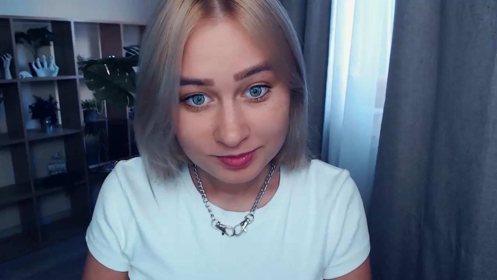 Gallery image thumbnail from Kukla_kolduna's myfreecams stream on, 09/23/2023, 15:23 image 8 of 20