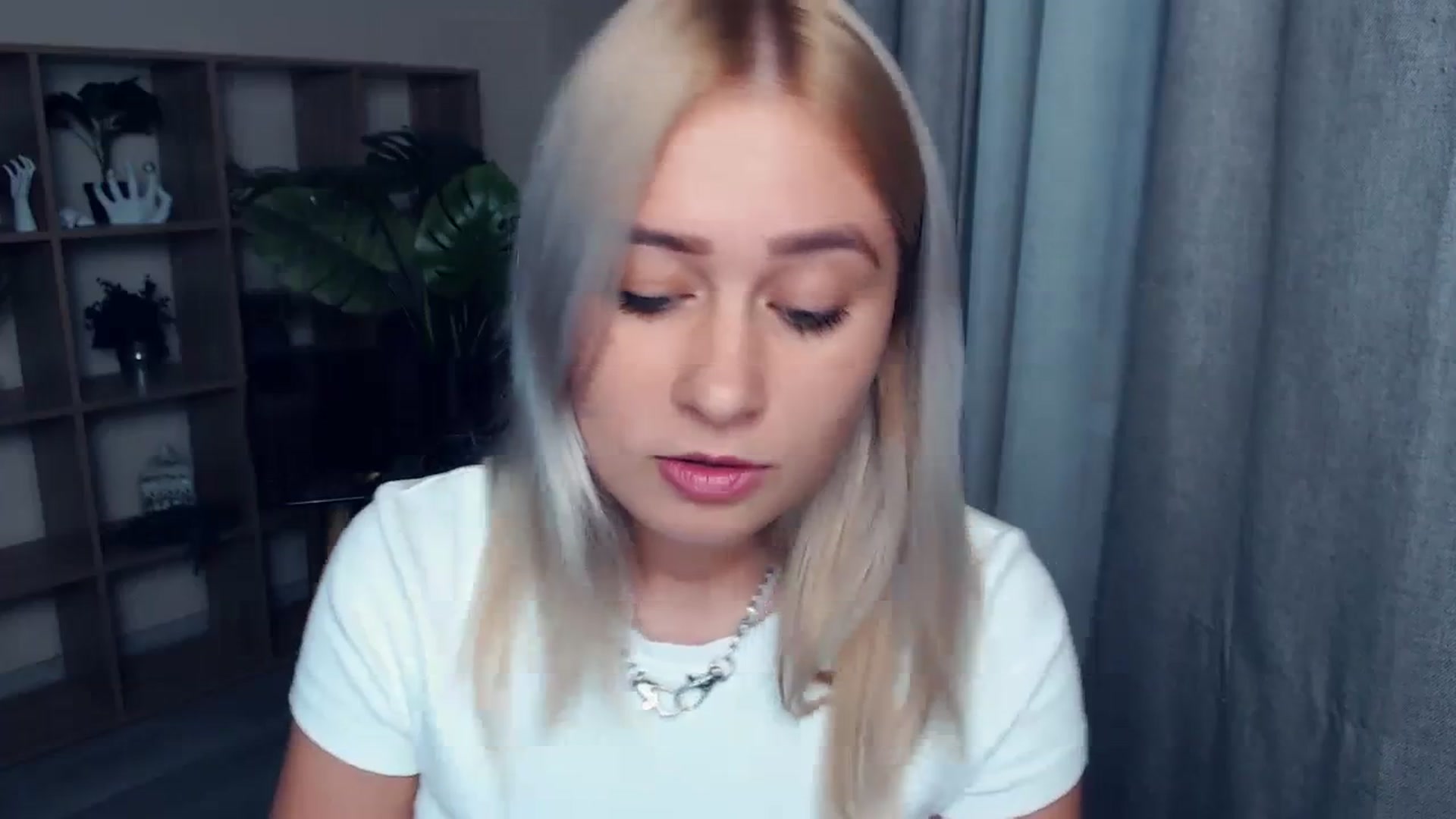 Gallery image thumbnail from Kukla_kolduna's myfreecams stream on, 09/23/2023, 16:58 image 19 of 20