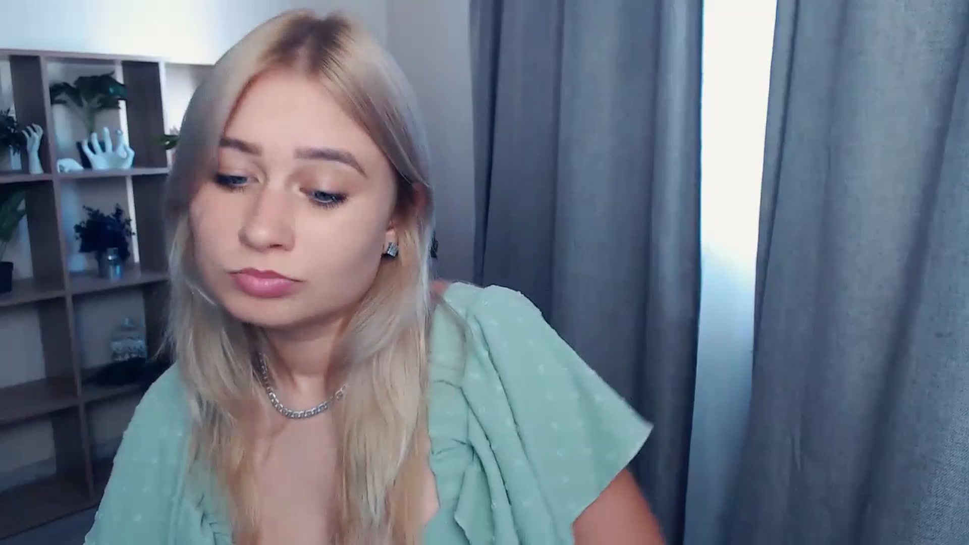 Gallery image thumbnail from Kukla_kolduna's myfreecams stream on, 09/24/2023, 13:27 image 3 of 20