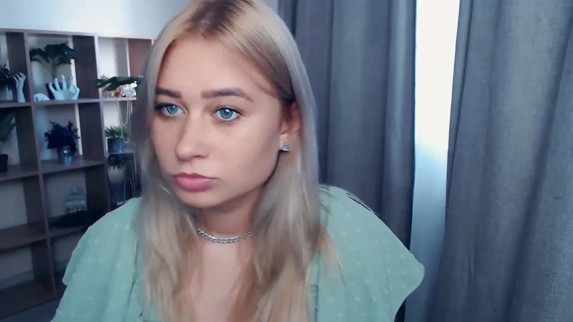 Gallery image thumbnail from Kukla_kolduna's myfreecams stream on, 09/24/2023, 13:27 image 19 of 20