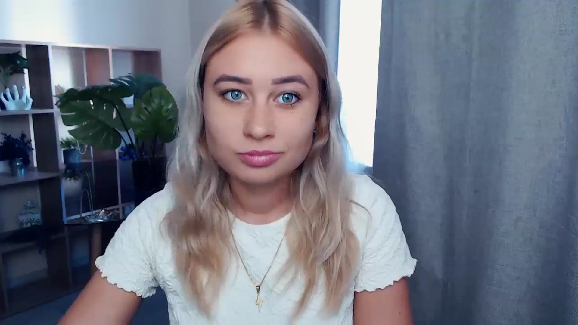 Gallery image thumbnail from Kukla_kolduna's myfreecams stream on, 09/28/2023, 12:05 image 3 of 20