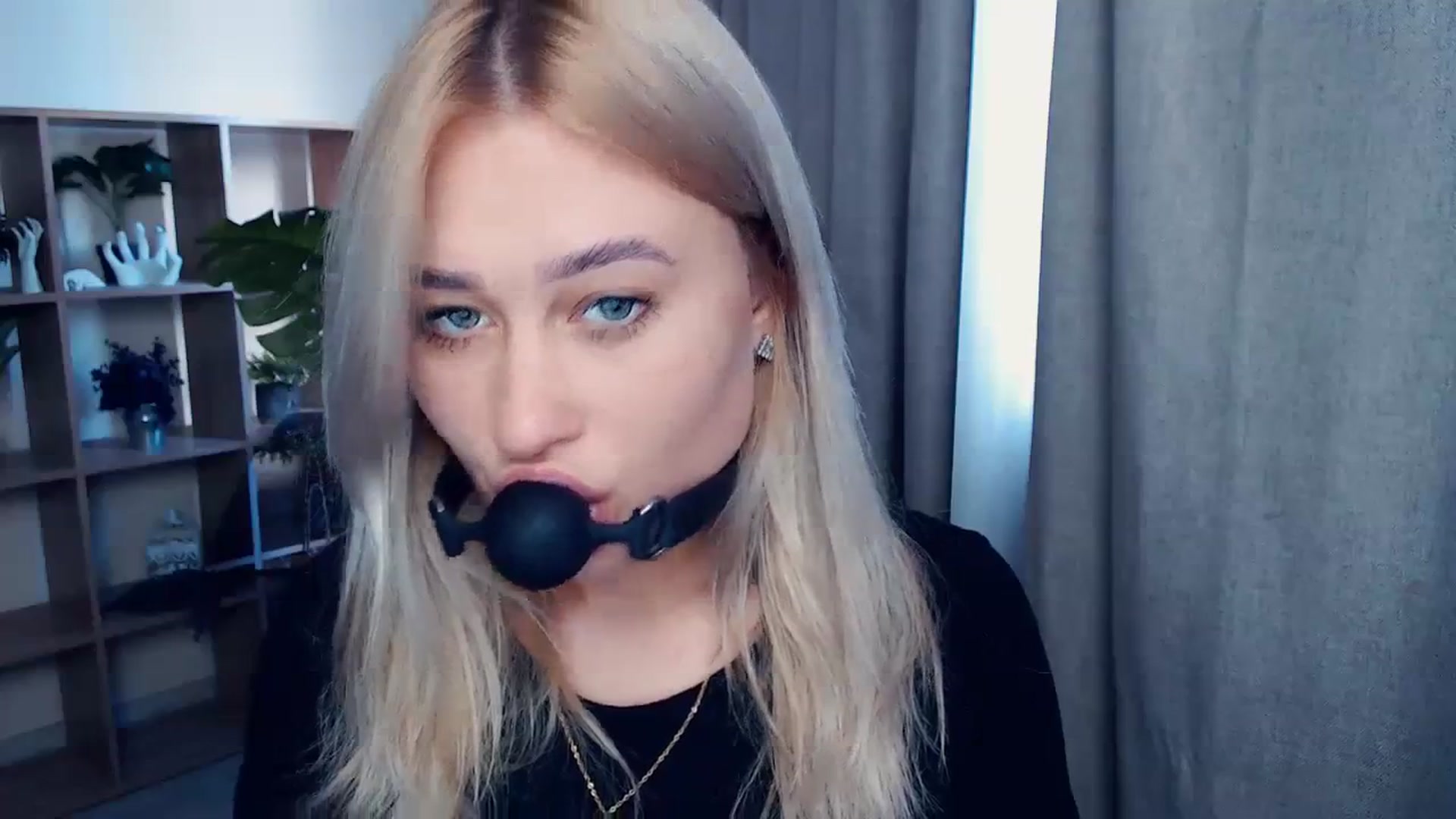 Gallery image thumbnail from Kukla_kolduna's myfreecams stream on, 10/08/2023, 14:06 image 18 of 20
