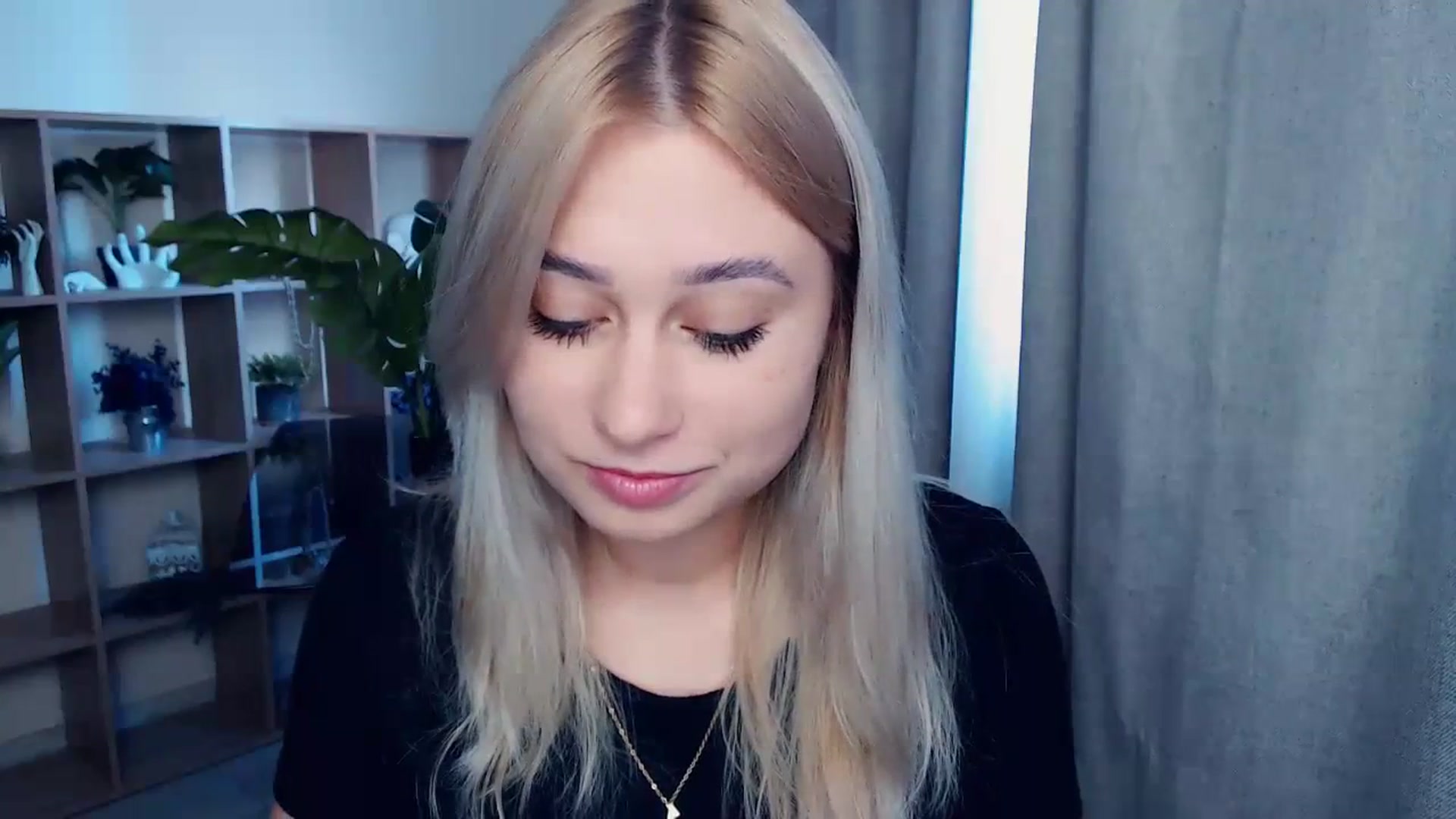 Gallery image thumbnail from Kukla_kolduna's myfreecams stream on, 10/08/2023, 14:06 image 12 of 20