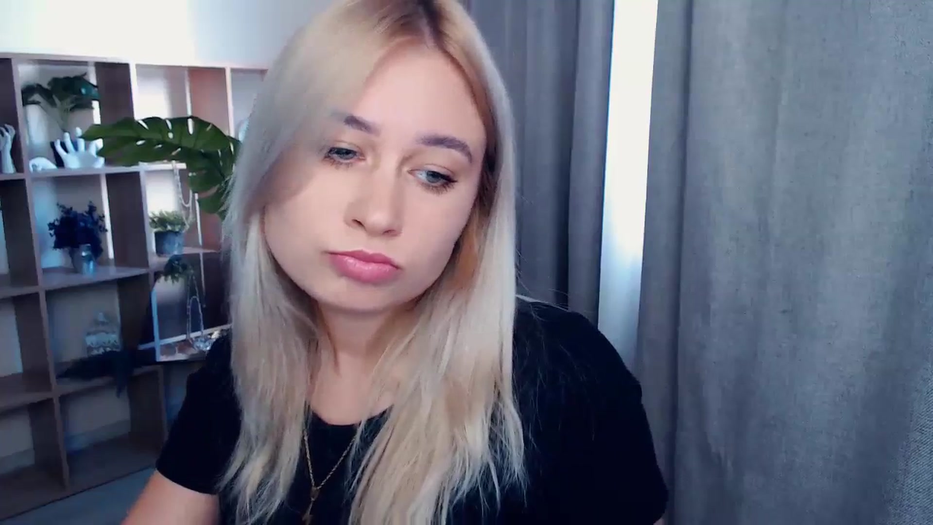 Gallery image thumbnail from Kukla_kolduna's myfreecams stream on, 10/08/2023, 14:06 image 6 of 20