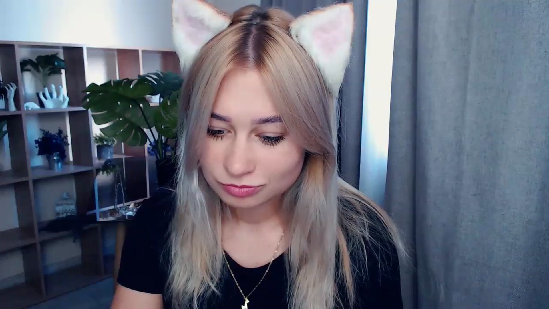 Gallery image thumbnail from Kukla_kolduna's myfreecams stream on, 10/08/2023, 14:06 image 15 of 20