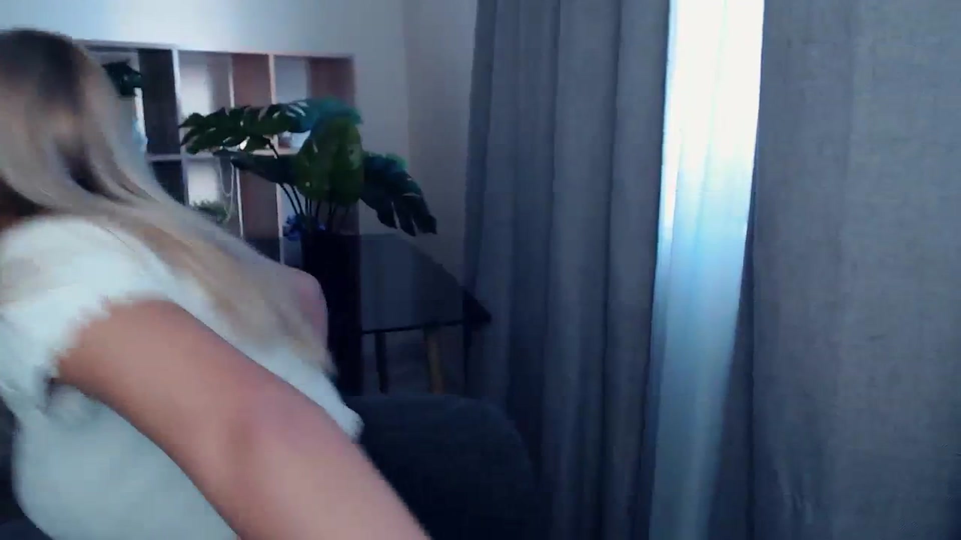 Gallery image thumbnail from Kukla_kolduna's myfreecams stream on, 10/11/2023, 13:38 image 10 of 20